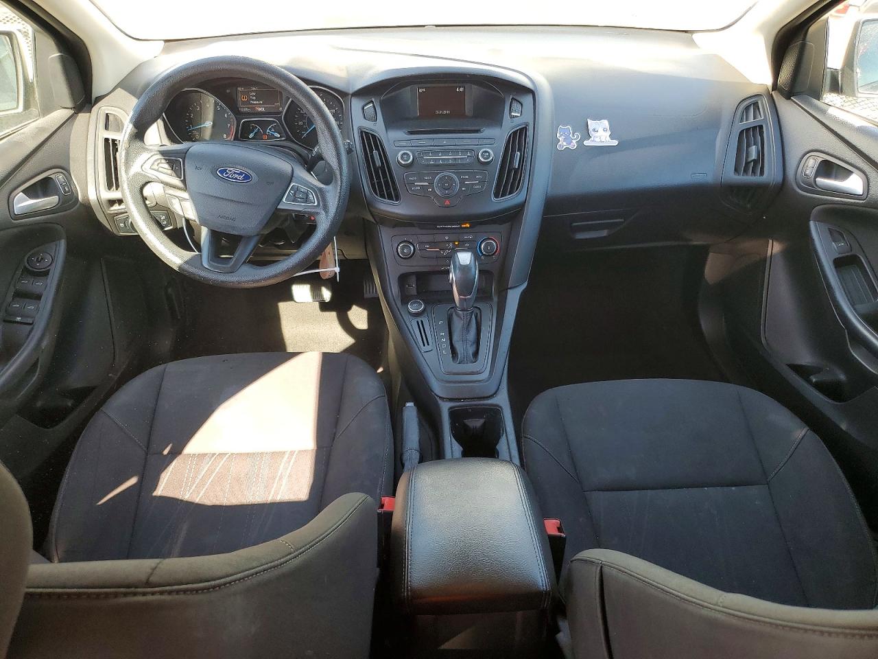 2015 Ford Focus Se White vin: 1FADP3K25FL316214