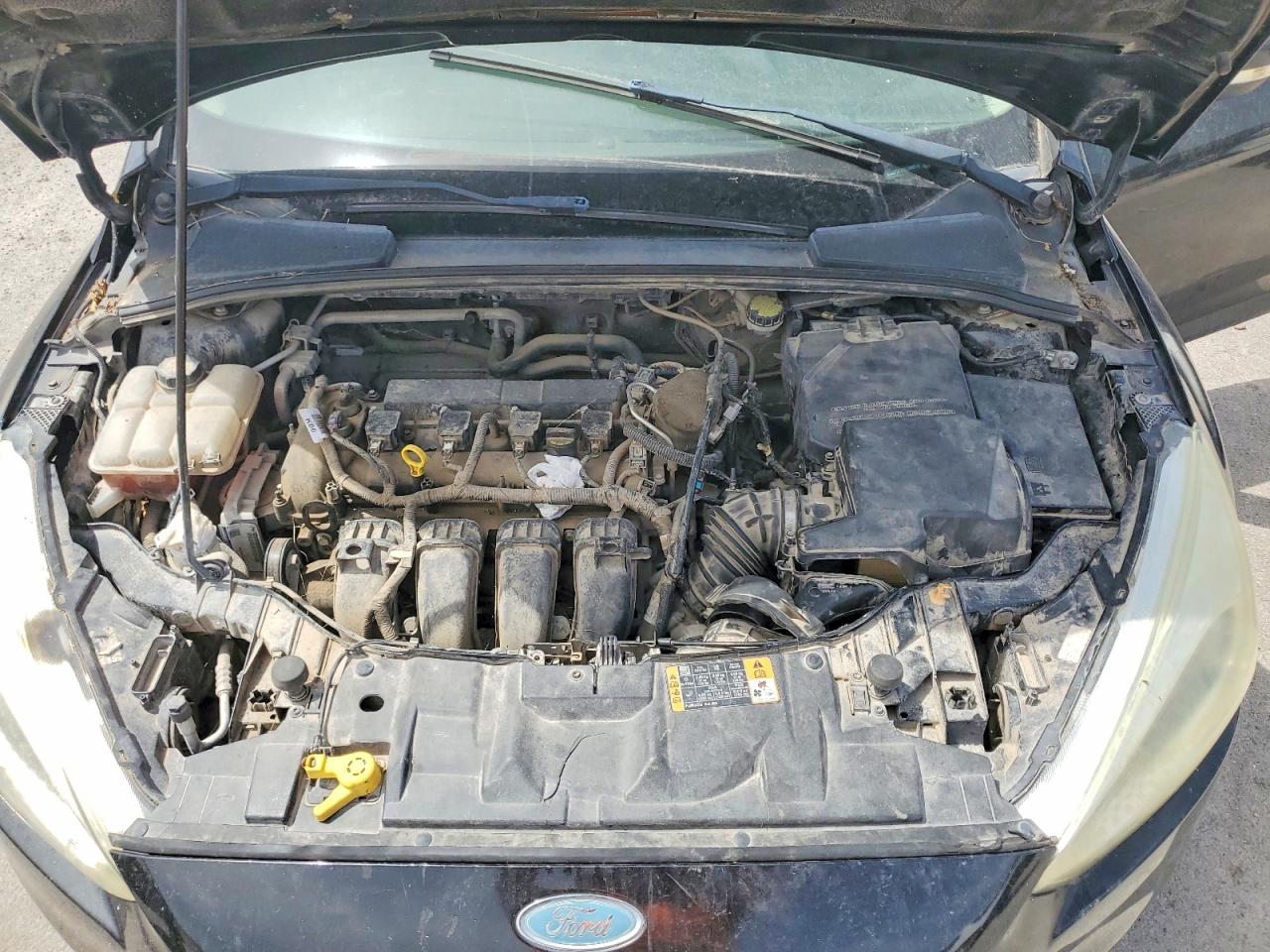 2015 Ford Focus Se Черный vin: 1FADP3K25FL340514
