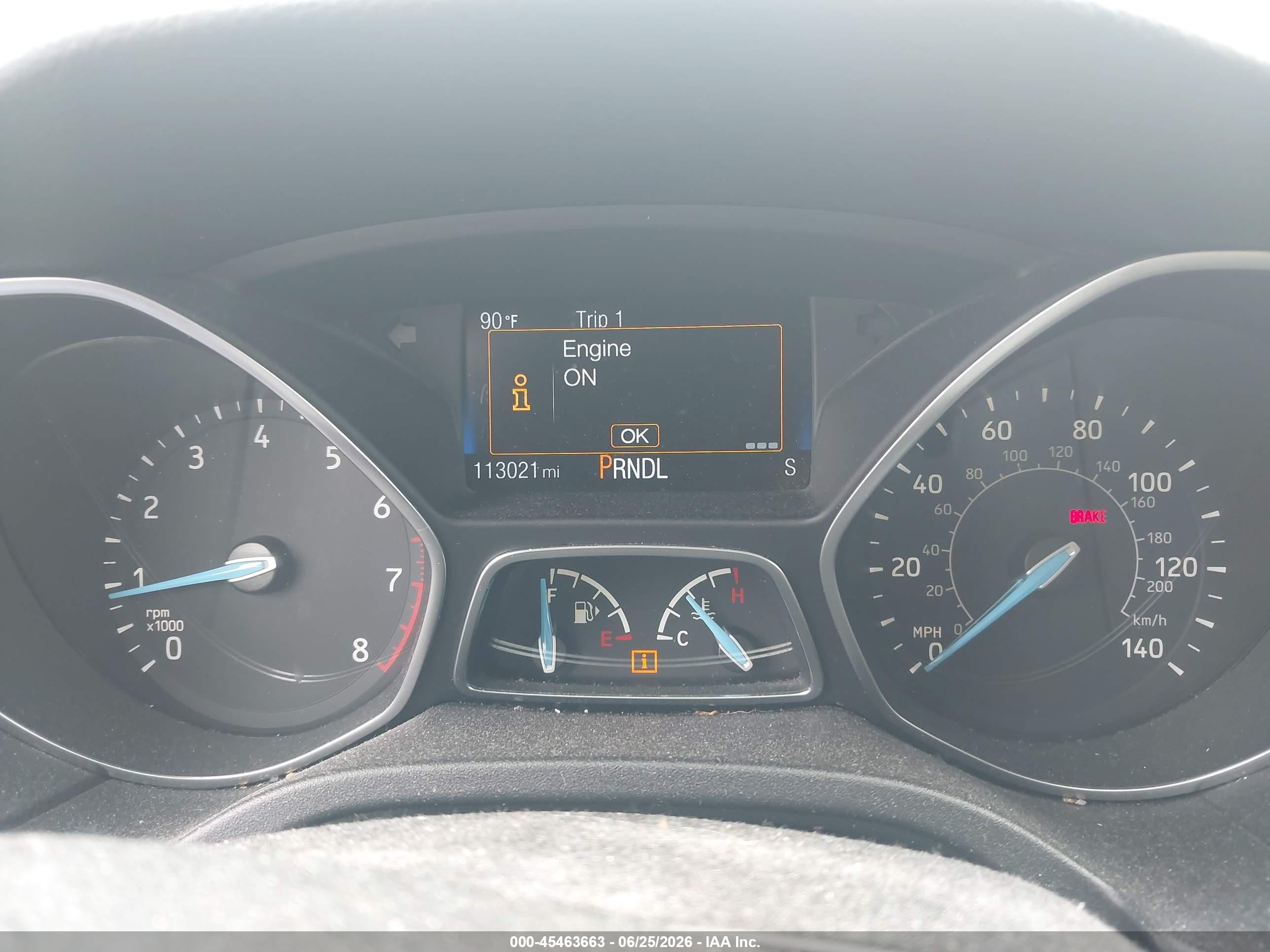 2015 Ford Focus Se Черный vin: 1FADP3K25FL383122