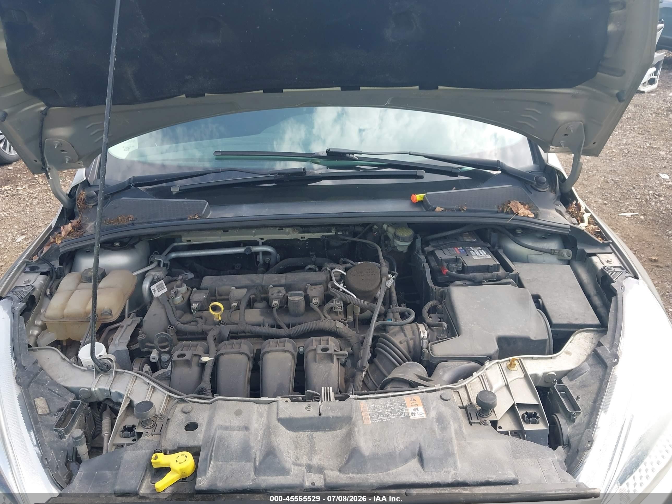 2015 Ford Focus Se Gold vin: 1FADP3K25FL386814