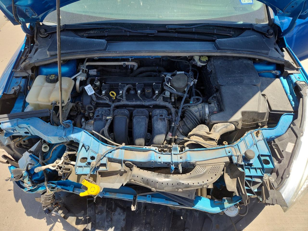 2016 Ford Focus Se Blue vin: 1FADP3K25GL257893
