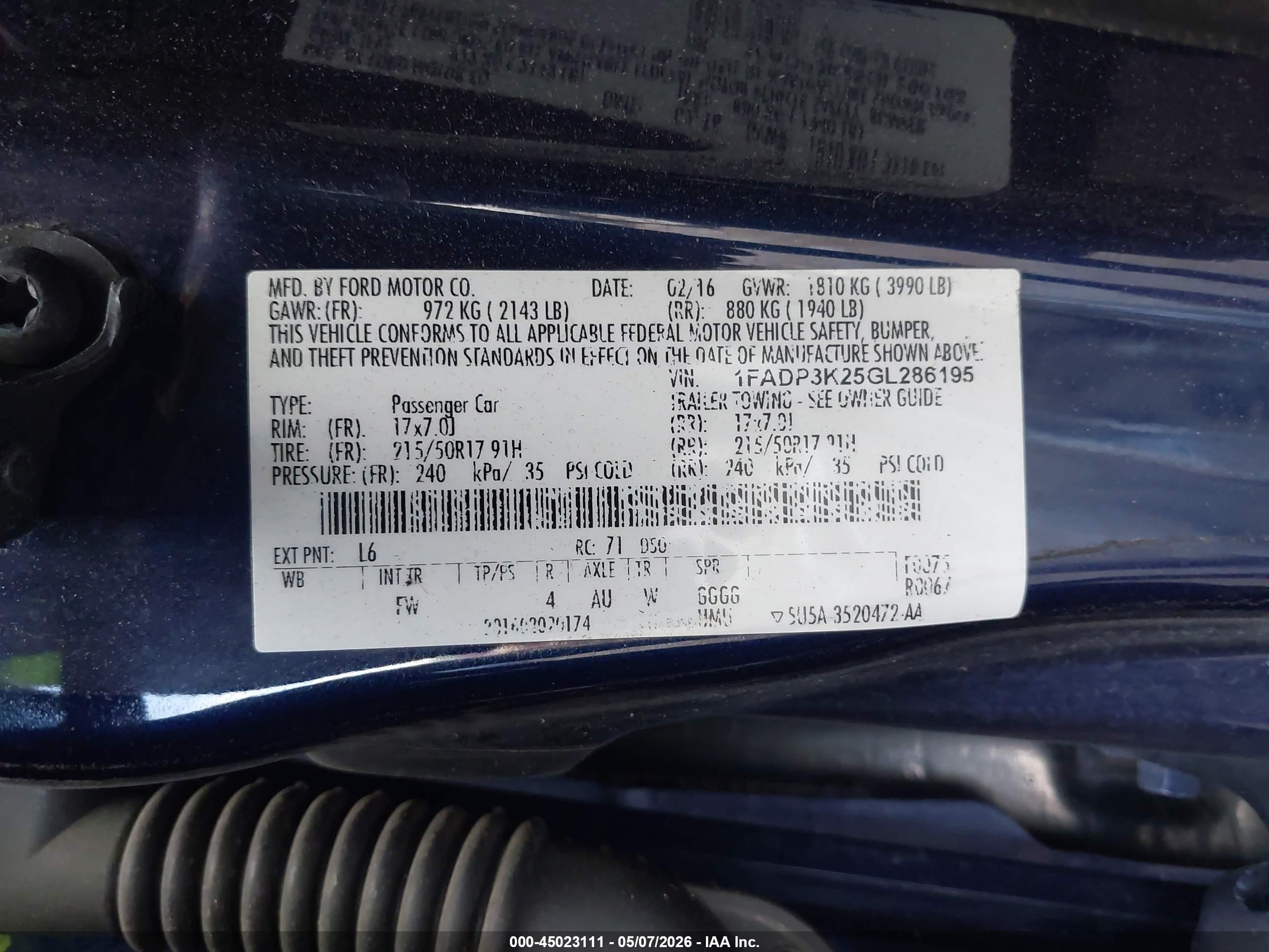 2016 Ford Focus Se Blue vin: 1FADP3K25GL286195