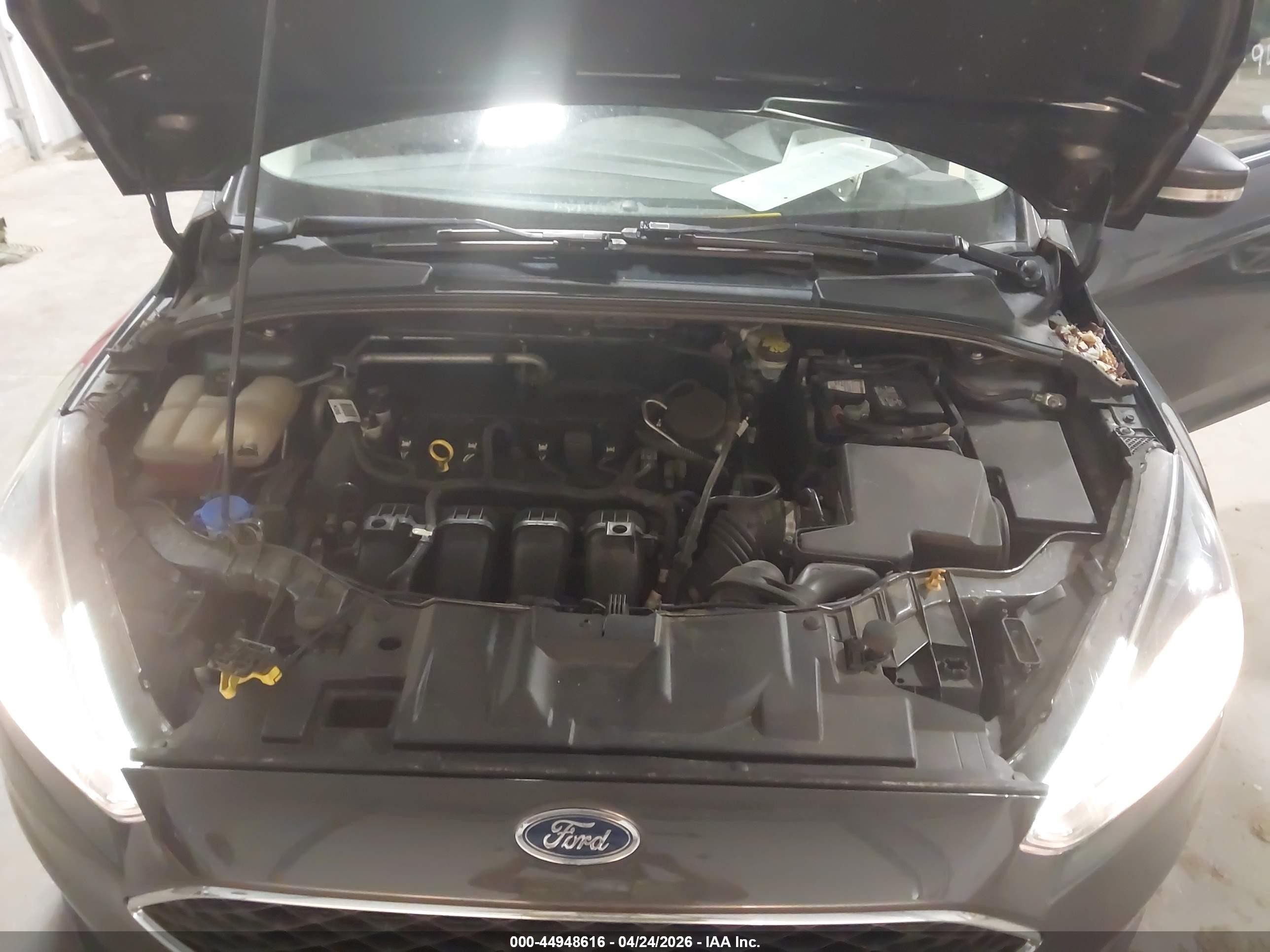 2016 Ford Focus Se Gray vin: 1FADP3K25GL311998