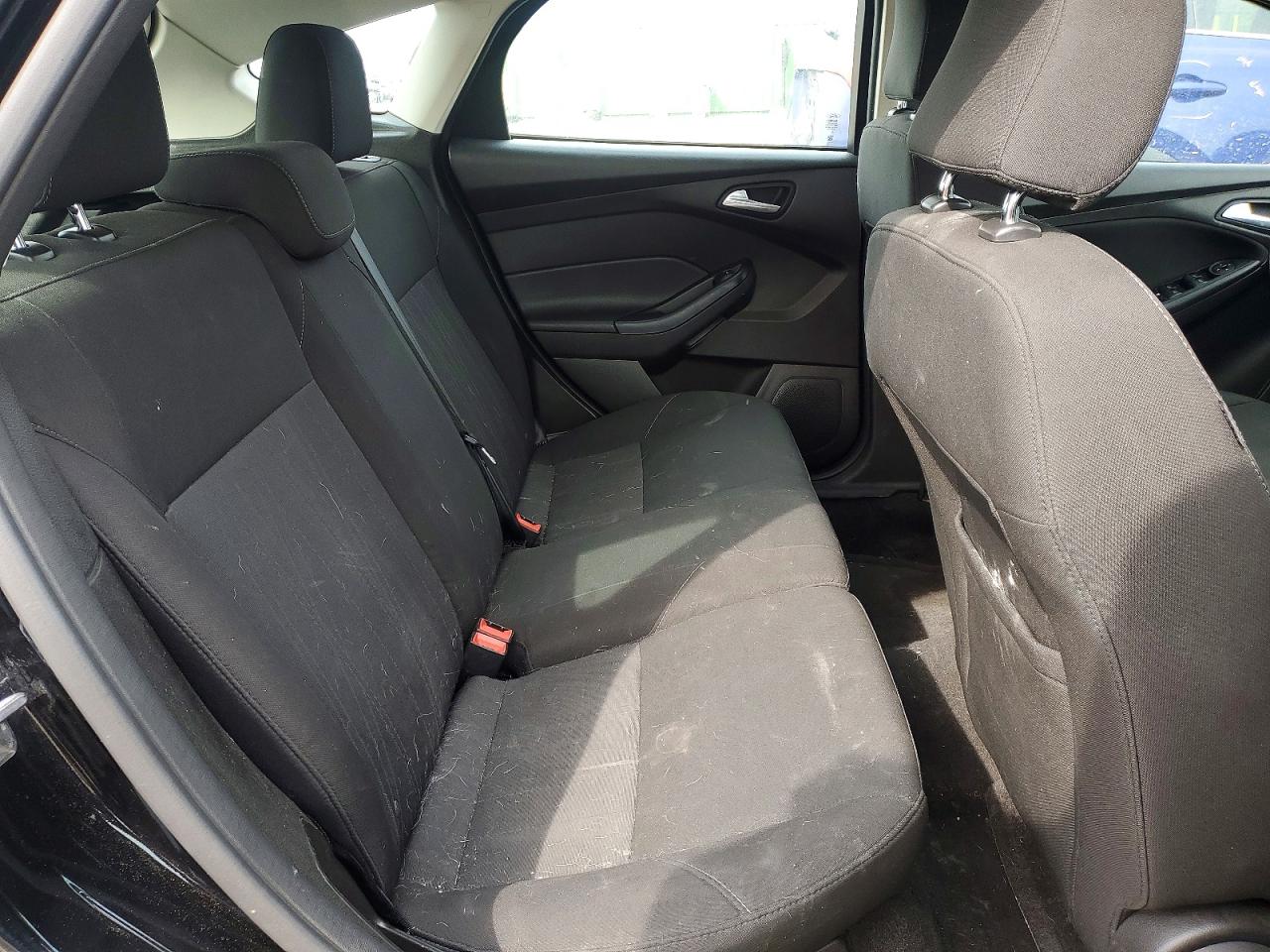 2017 Ford Focus Se Black vin: 1FADP3K25HL248015
