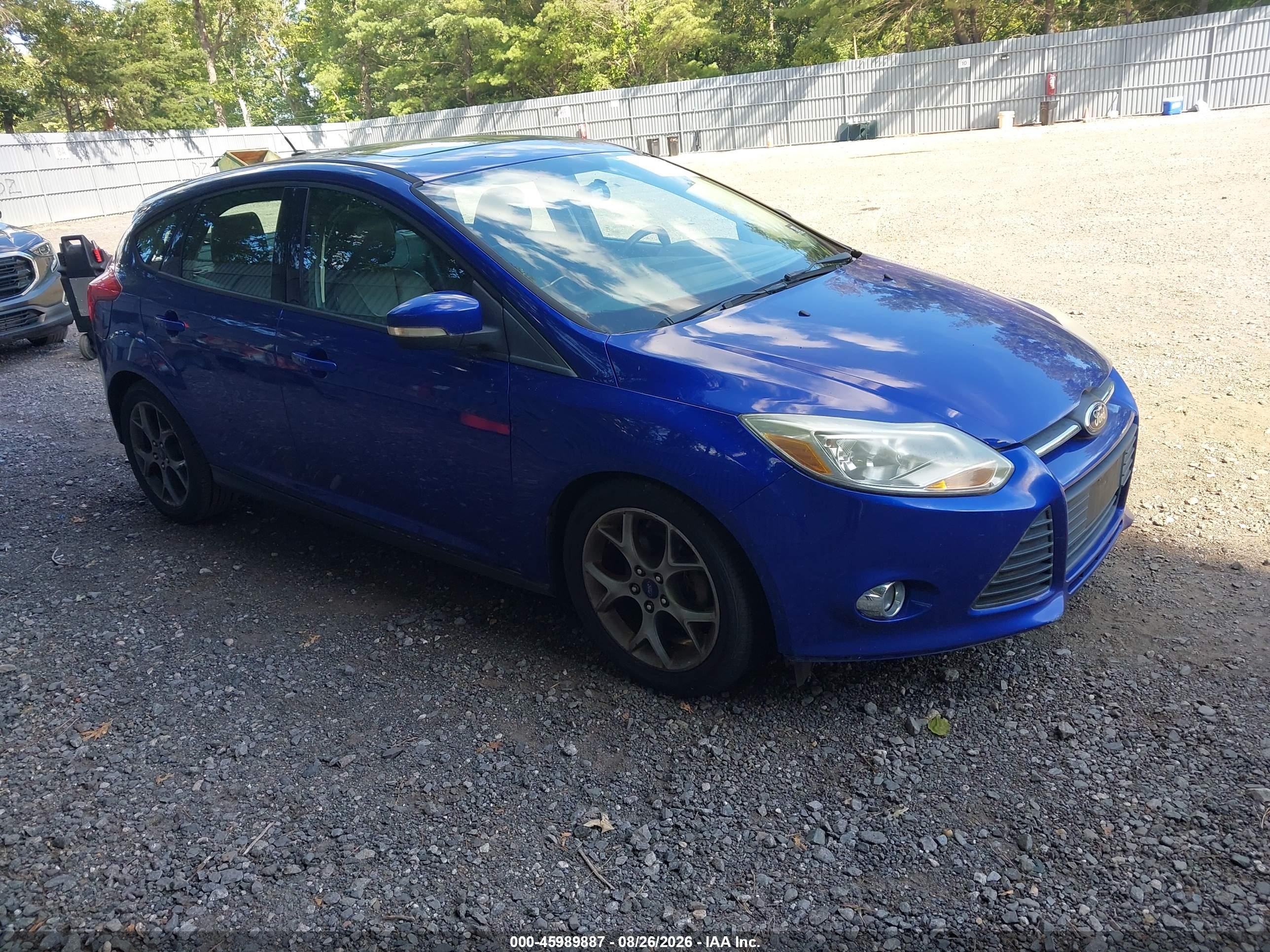 2013 Ford Focus Se Синий vin: 1FADP3K26DL142828