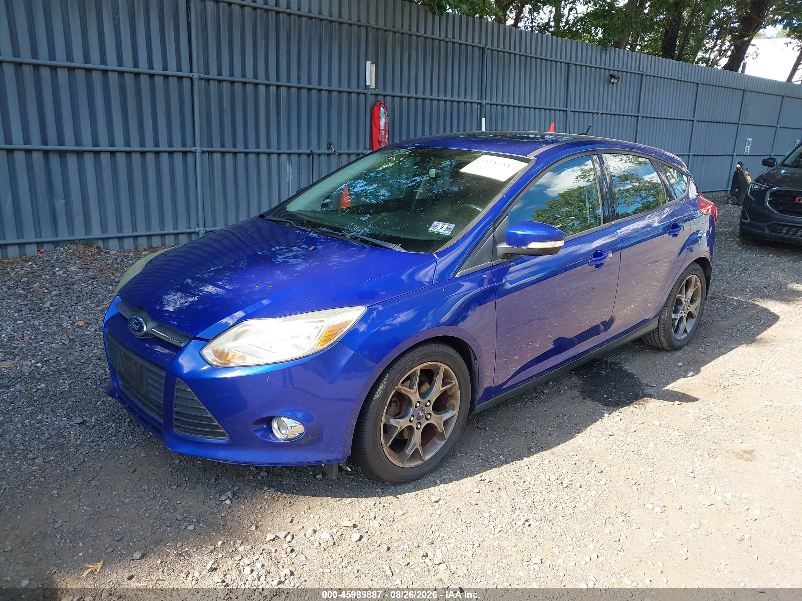 2013 Ford Focus Se Синий vin: 1FADP3K26DL142828