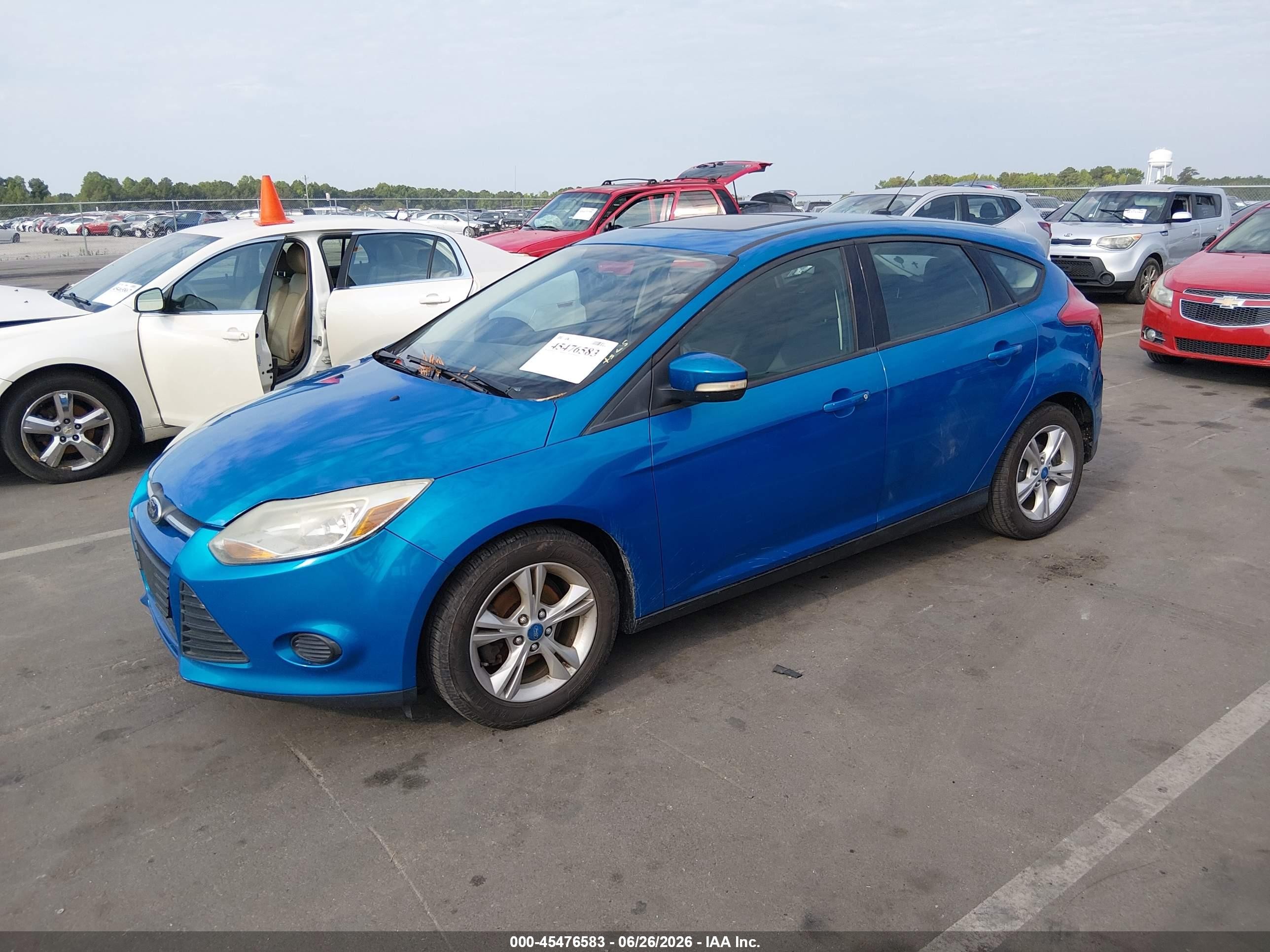 2013 Ford Focus Se Blue vin: 1FADP3K26DL168054
