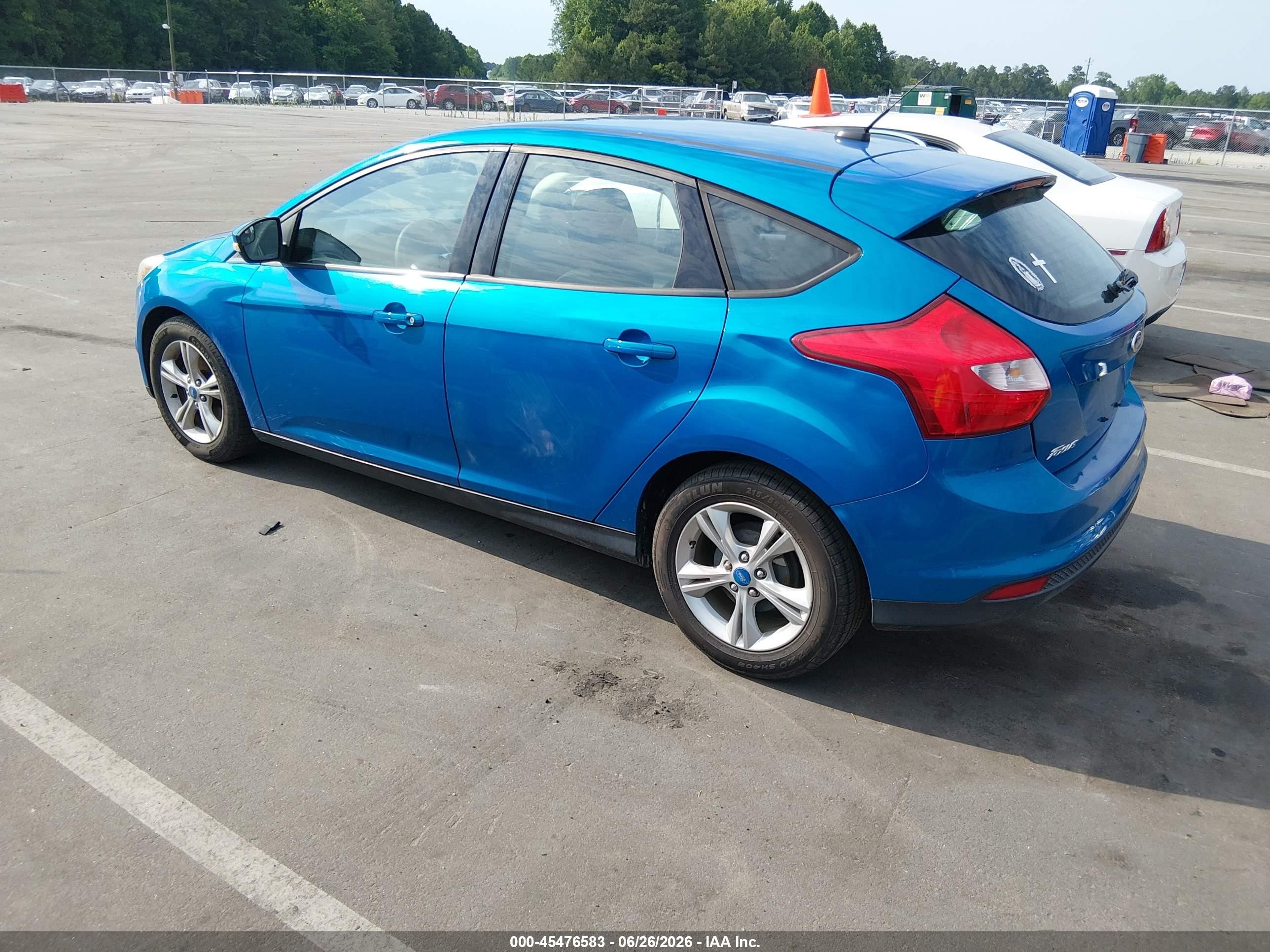 2013 Ford Focus Se Blue vin: 1FADP3K26DL168054