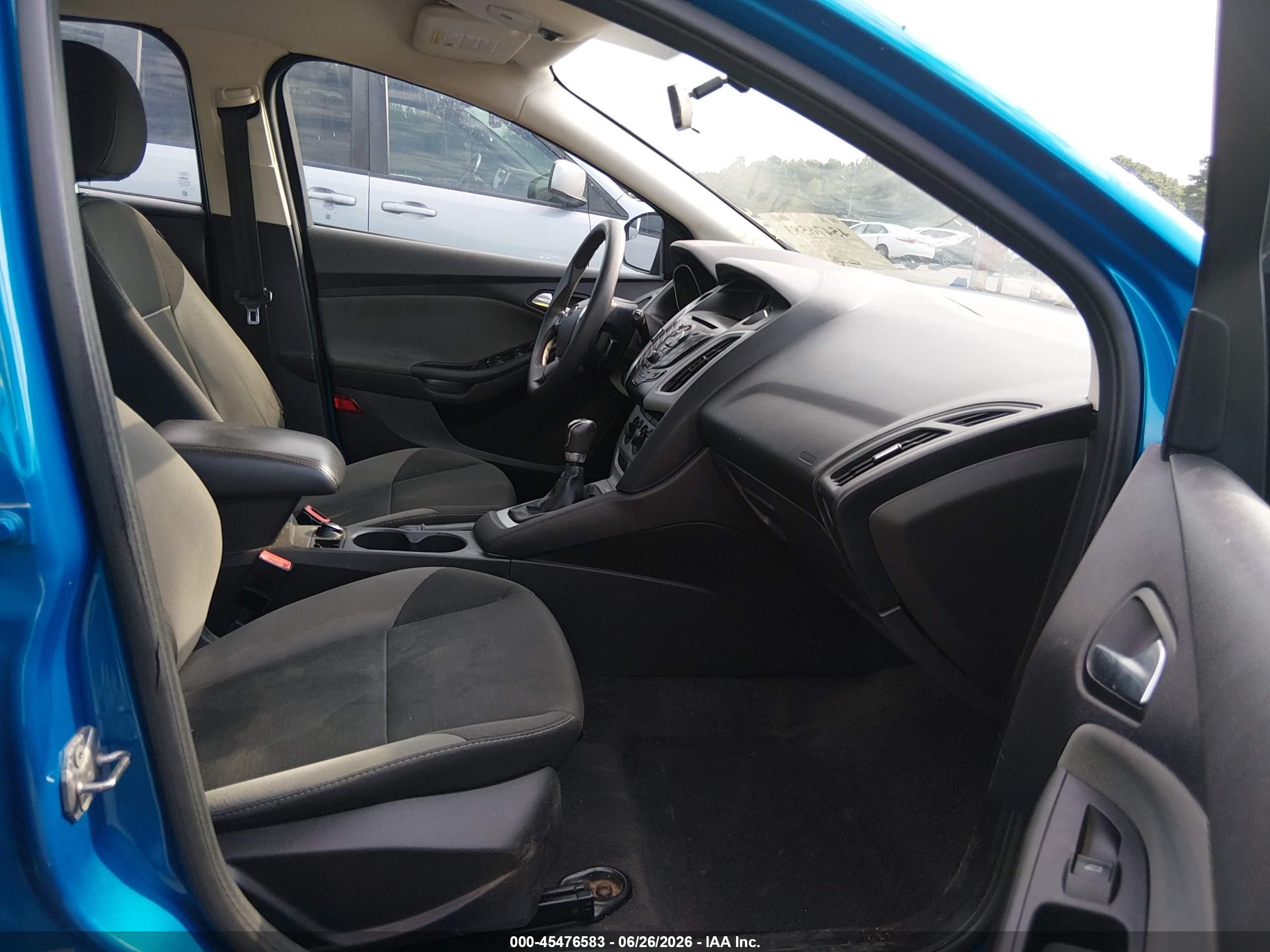 2013 Ford Focus Se Blue vin: 1FADP3K26DL168054