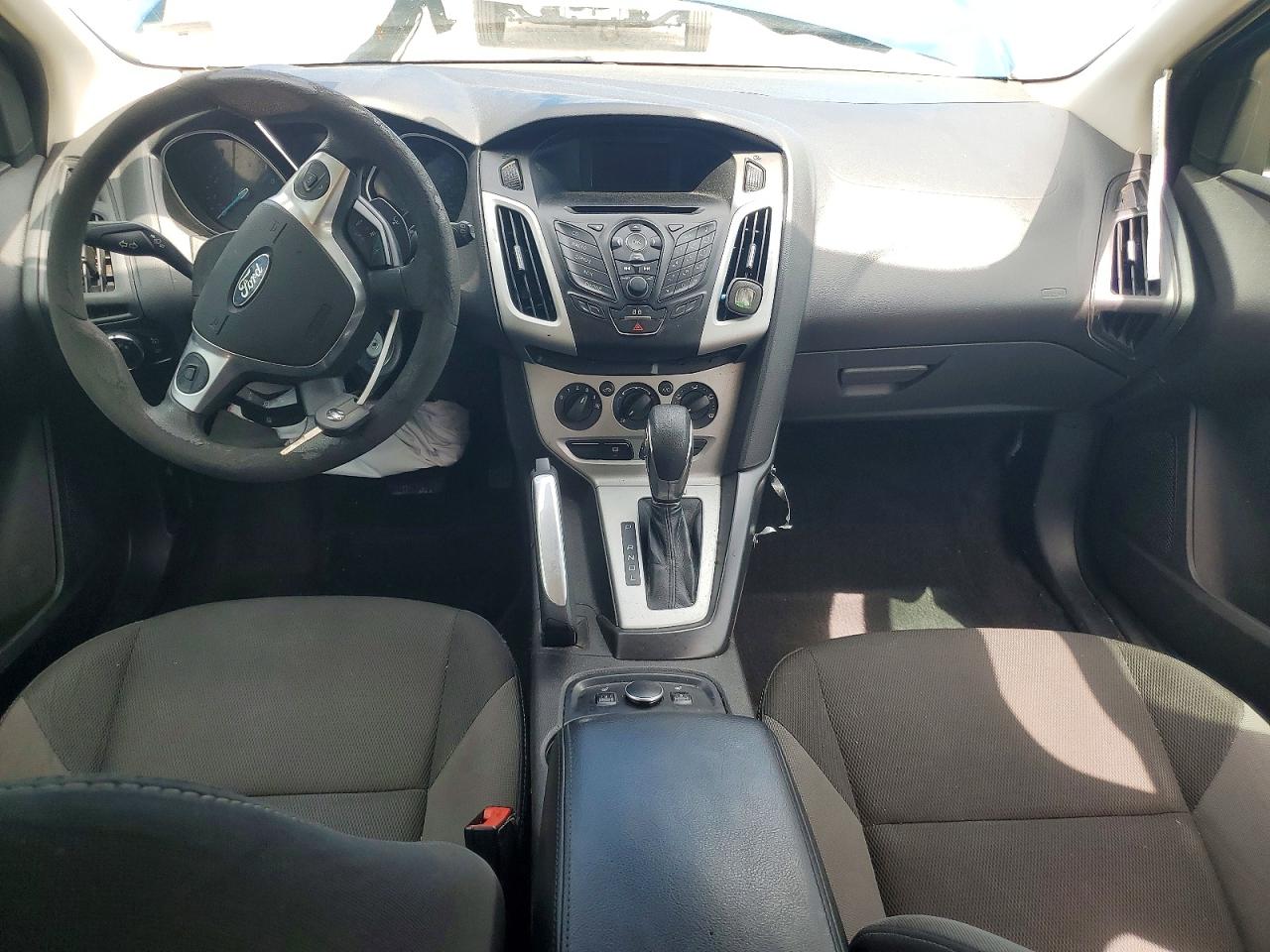 2013 Ford Focus Se Blue vin: 1FADP3K26DL240709