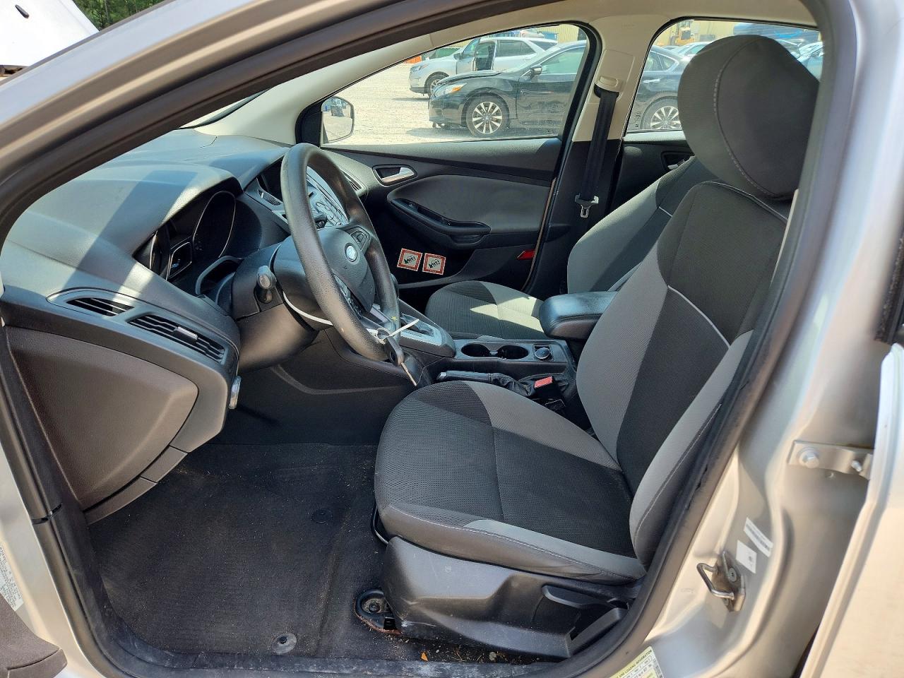 2013 Ford Focus Se Silver vin: 1FADP3K26DL255792