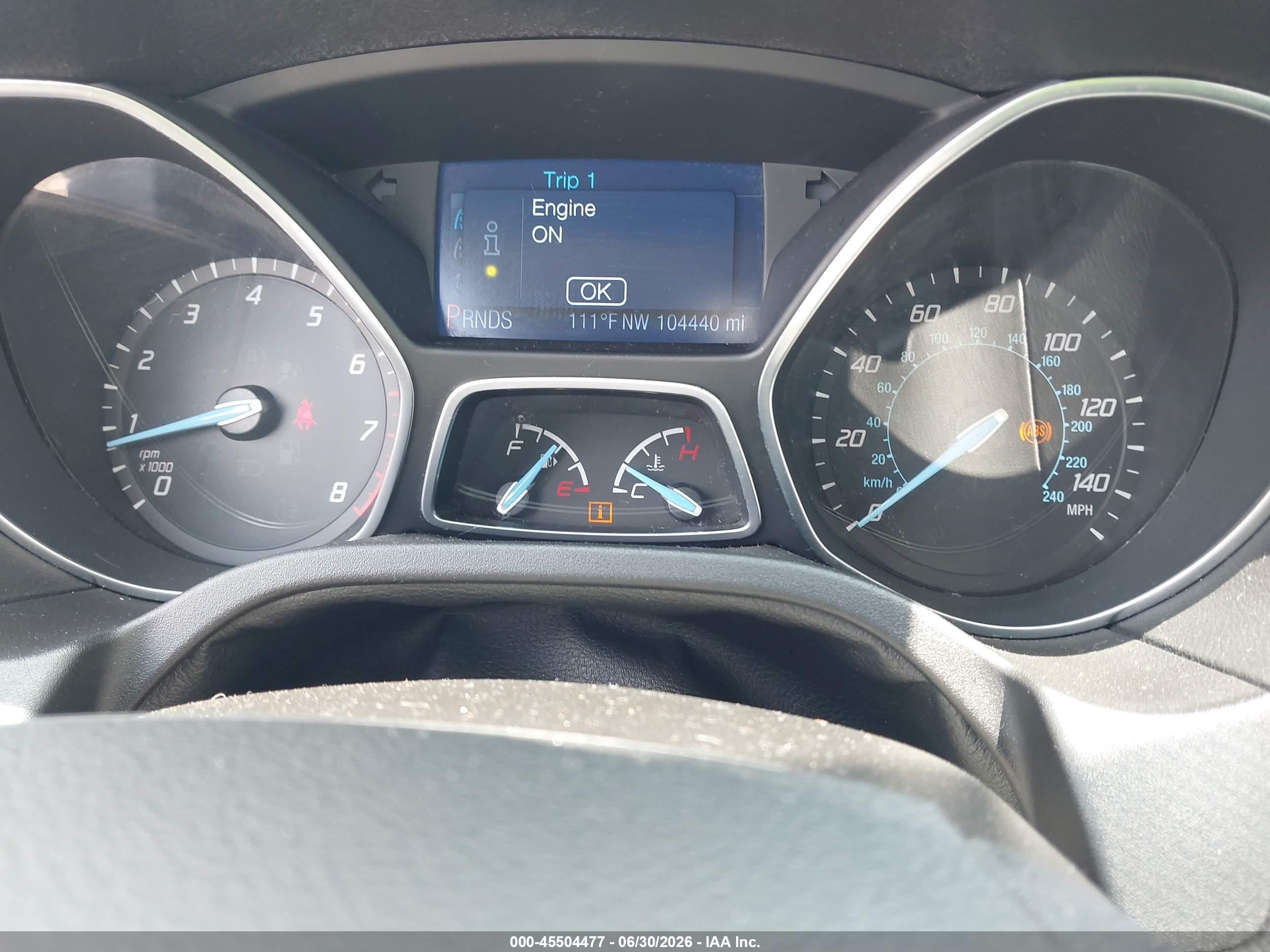 2013 Ford Focus Se Burgundy vin: 1FADP3K26DL263682