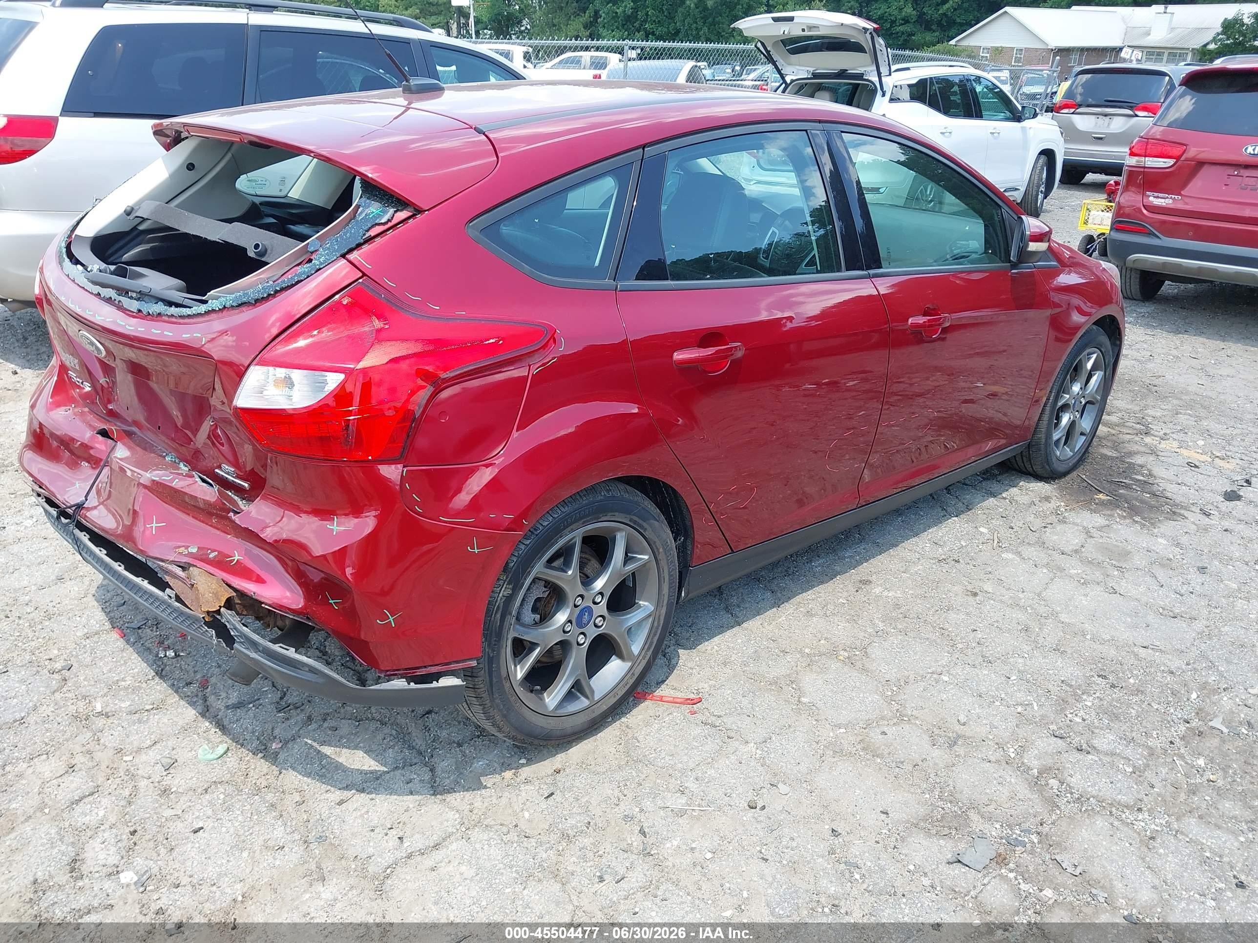 2013 Ford Focus Se Burgundy vin: 1FADP3K26DL263682