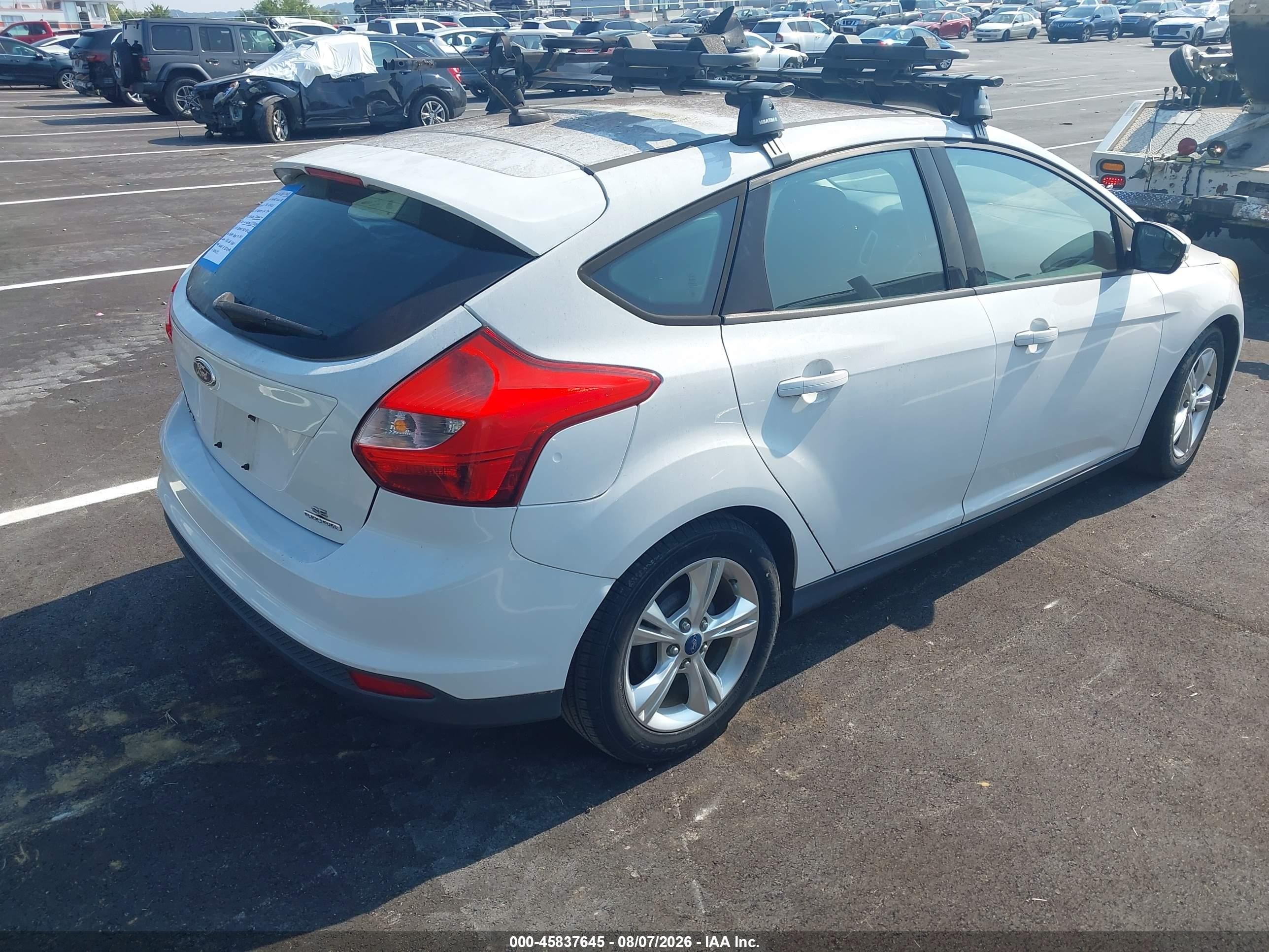2013 Ford Focus Se White vin: 1FADP3K26DL274875