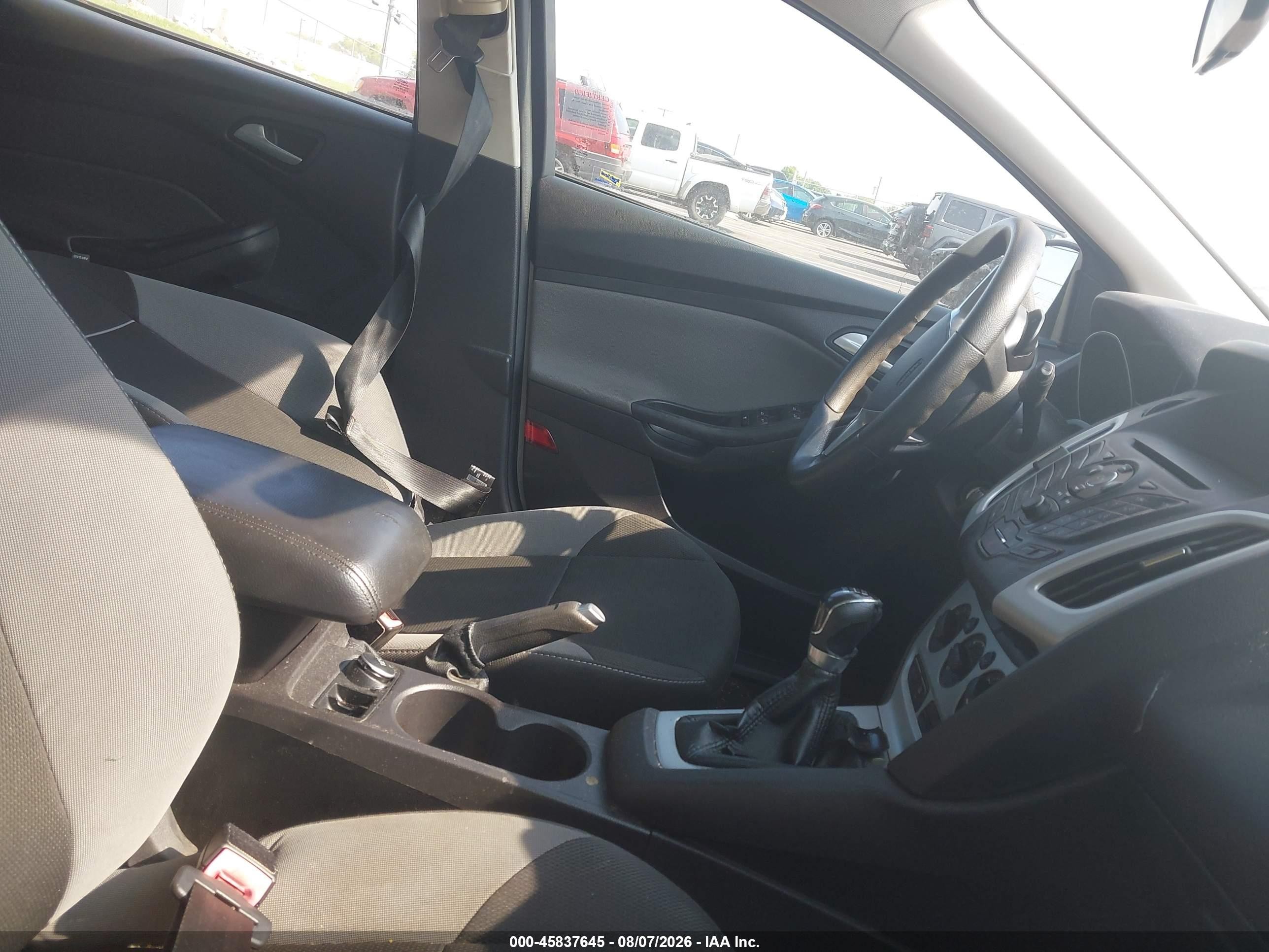 2013 Ford Focus Se White vin: 1FADP3K26DL274875