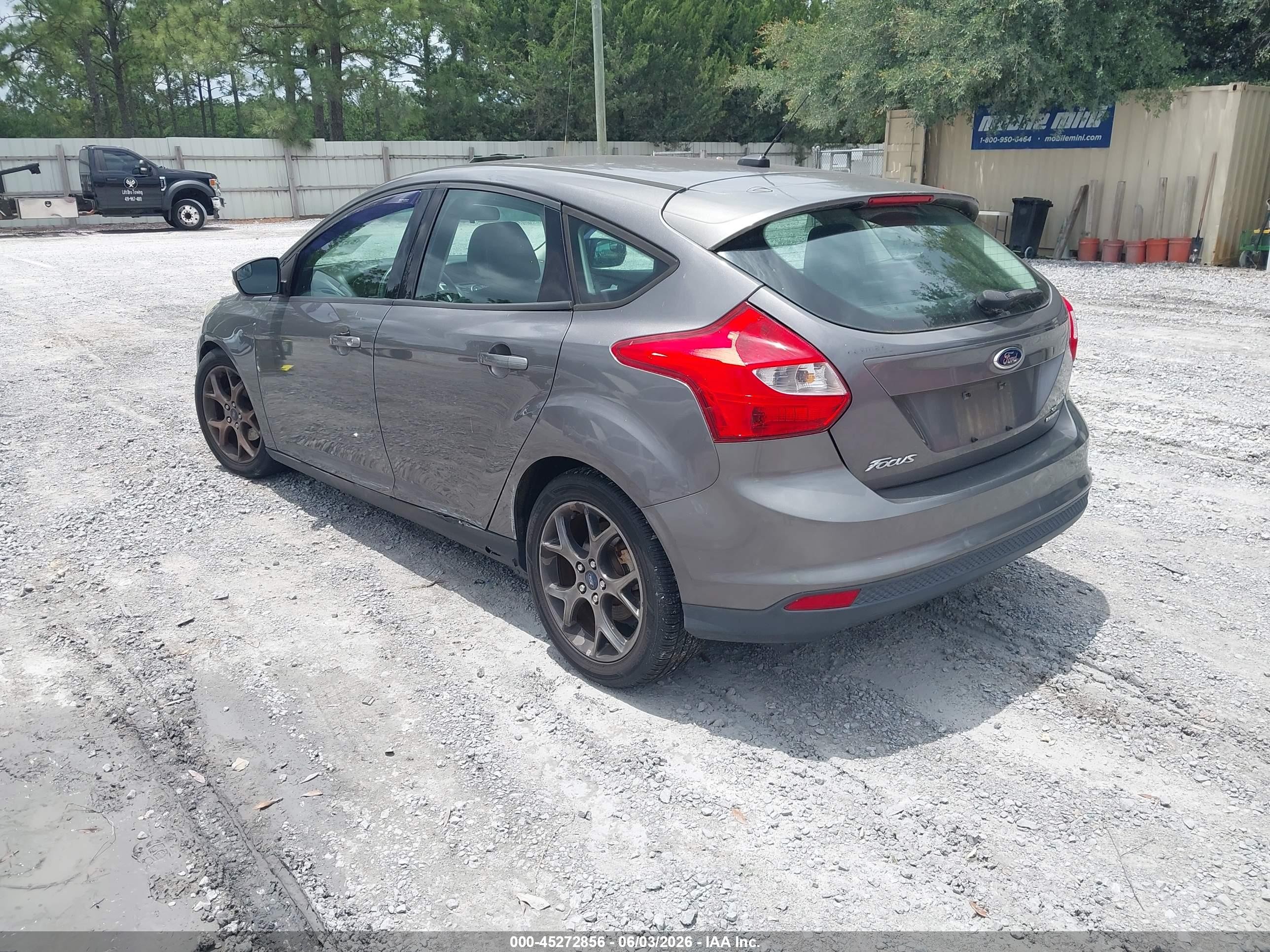 2013 Ford Focus Se Gray vin: 1FADP3K26DL285021