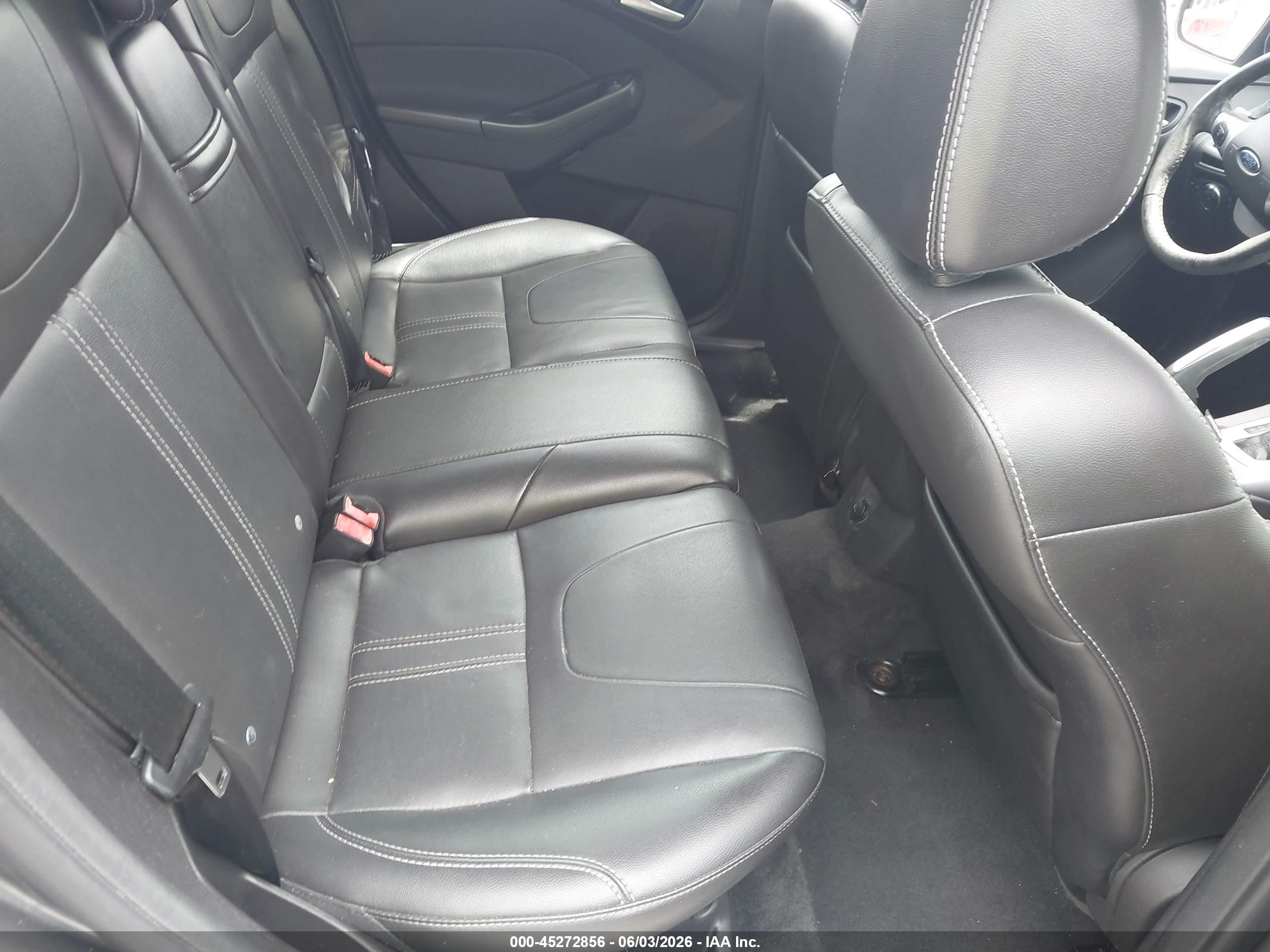 2013 Ford Focus Se Gray vin: 1FADP3K26DL285021