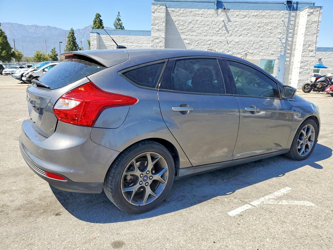2013 Ford Focus Electric Gray vin: 1FADP3K26DL324917