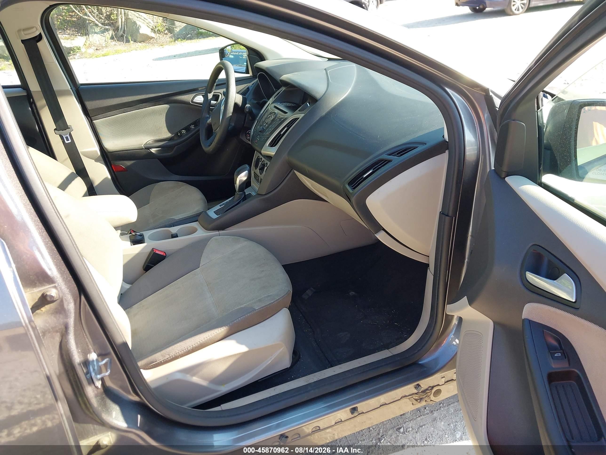 2014 Ford Focus Se Gray vin: 1FADP3K26EL166936