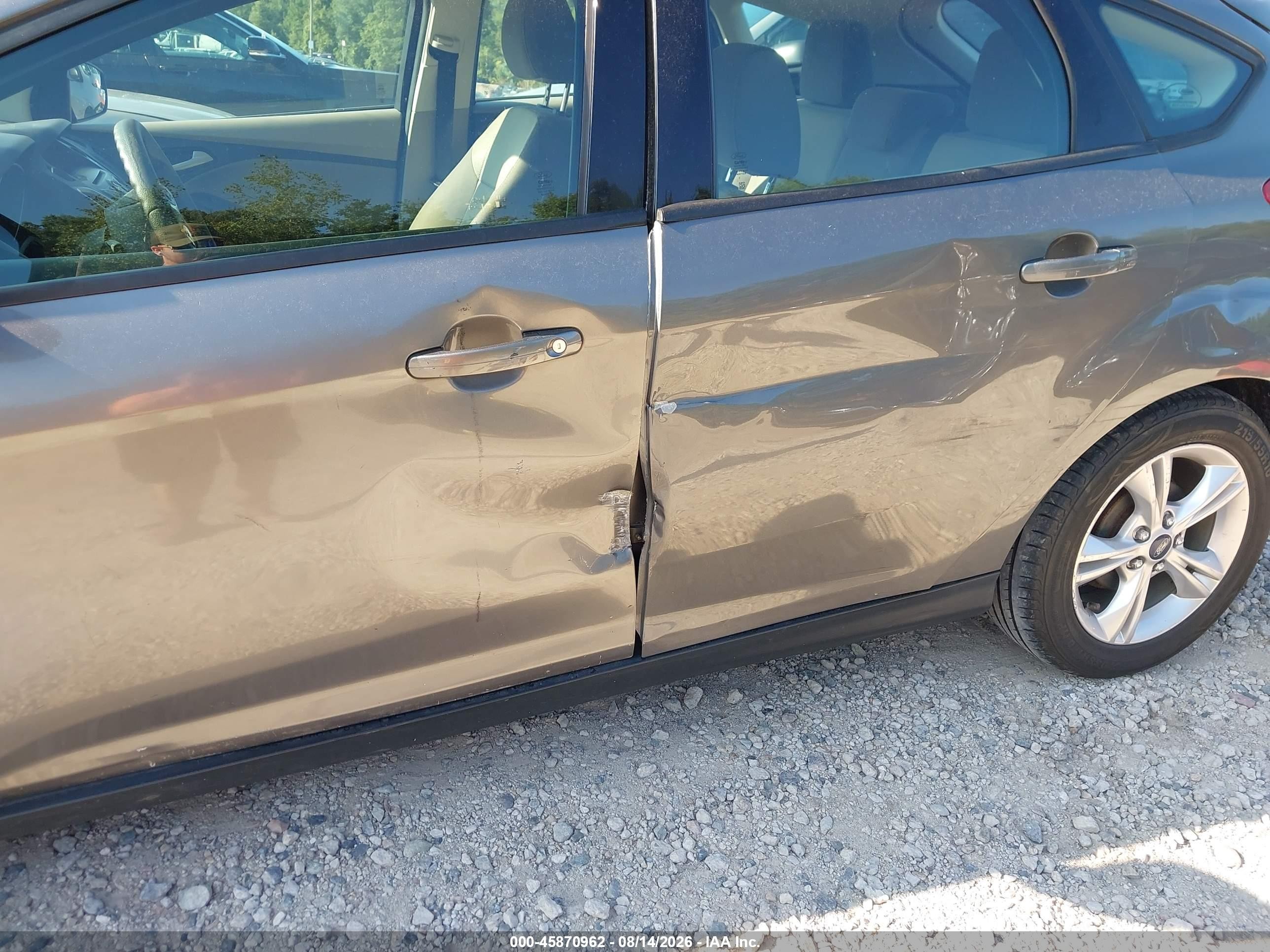 2014 Ford Focus Se Gray vin: 1FADP3K26EL166936