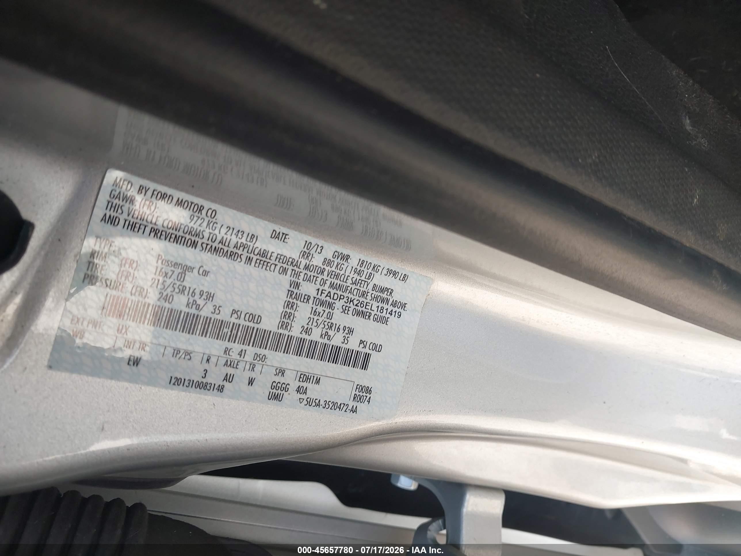 2014 Ford Focus Se Серебряный vin: 1FADP3K26EL181419