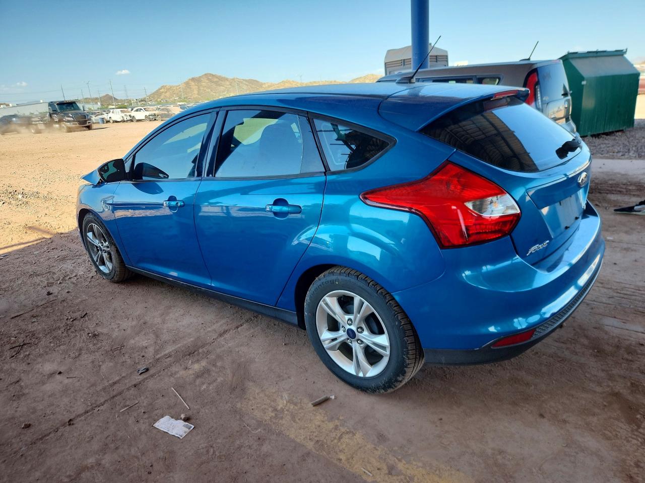 2014 Ford Focus Se Blue vin: 1FADP3K26EL185583