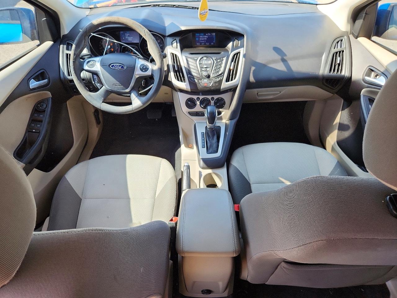 2014 Ford Focus Se Blue vin: 1FADP3K26EL185633