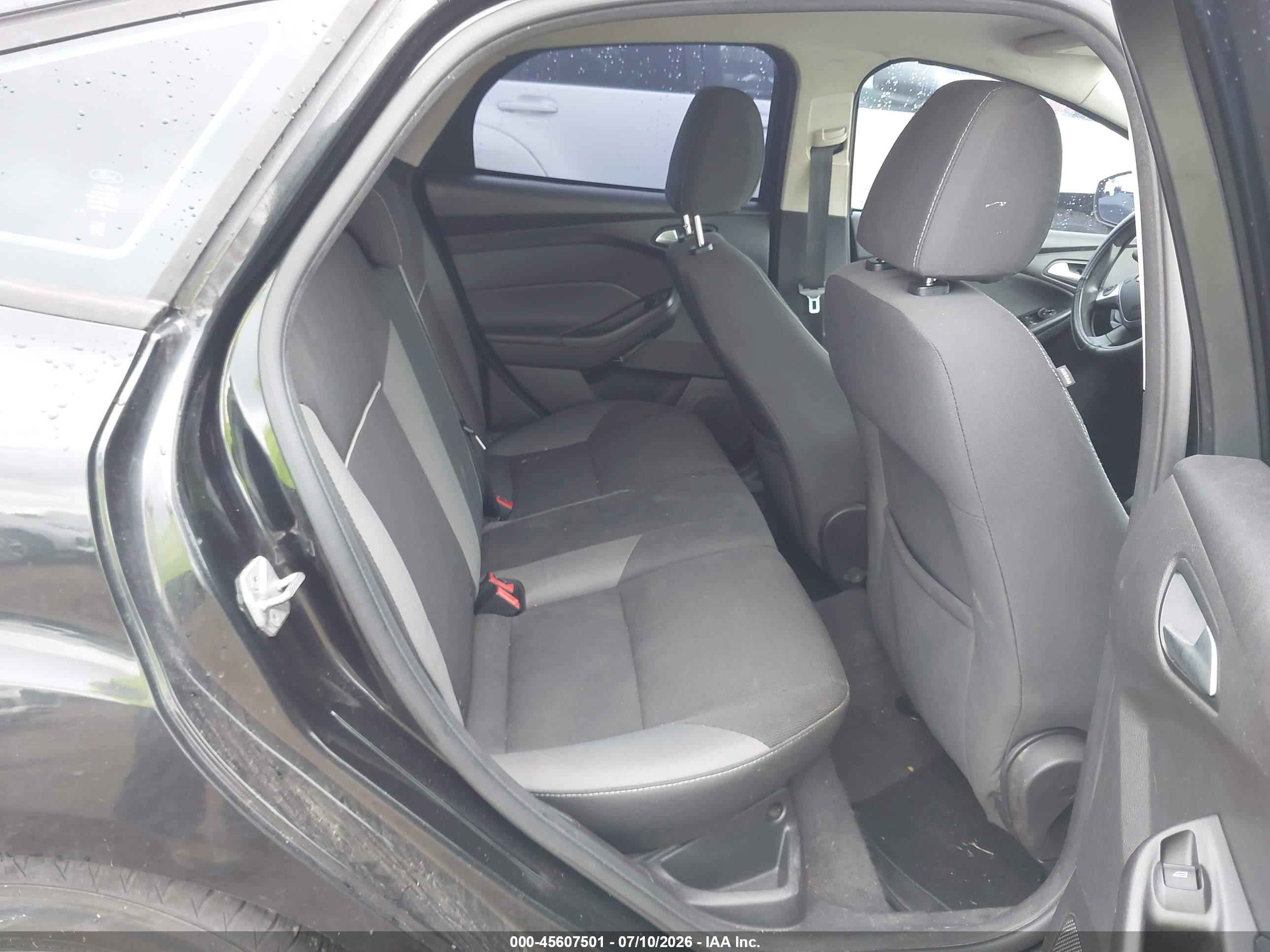 2014 Ford Focus Se Black vin: 1FADP3K26EL201717