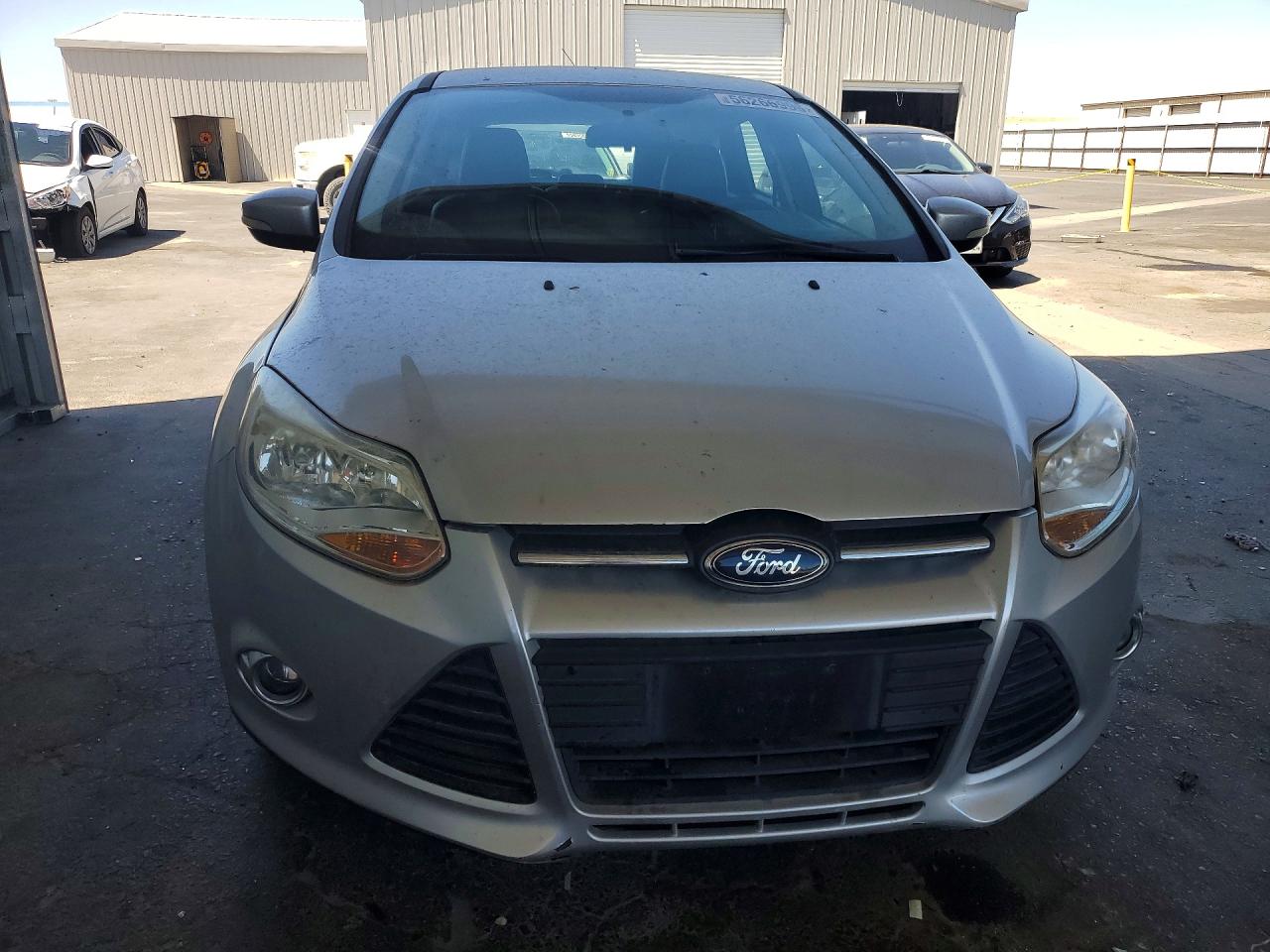2014 Ford Focus Se Silver vin: 1FADP3K26EL255194