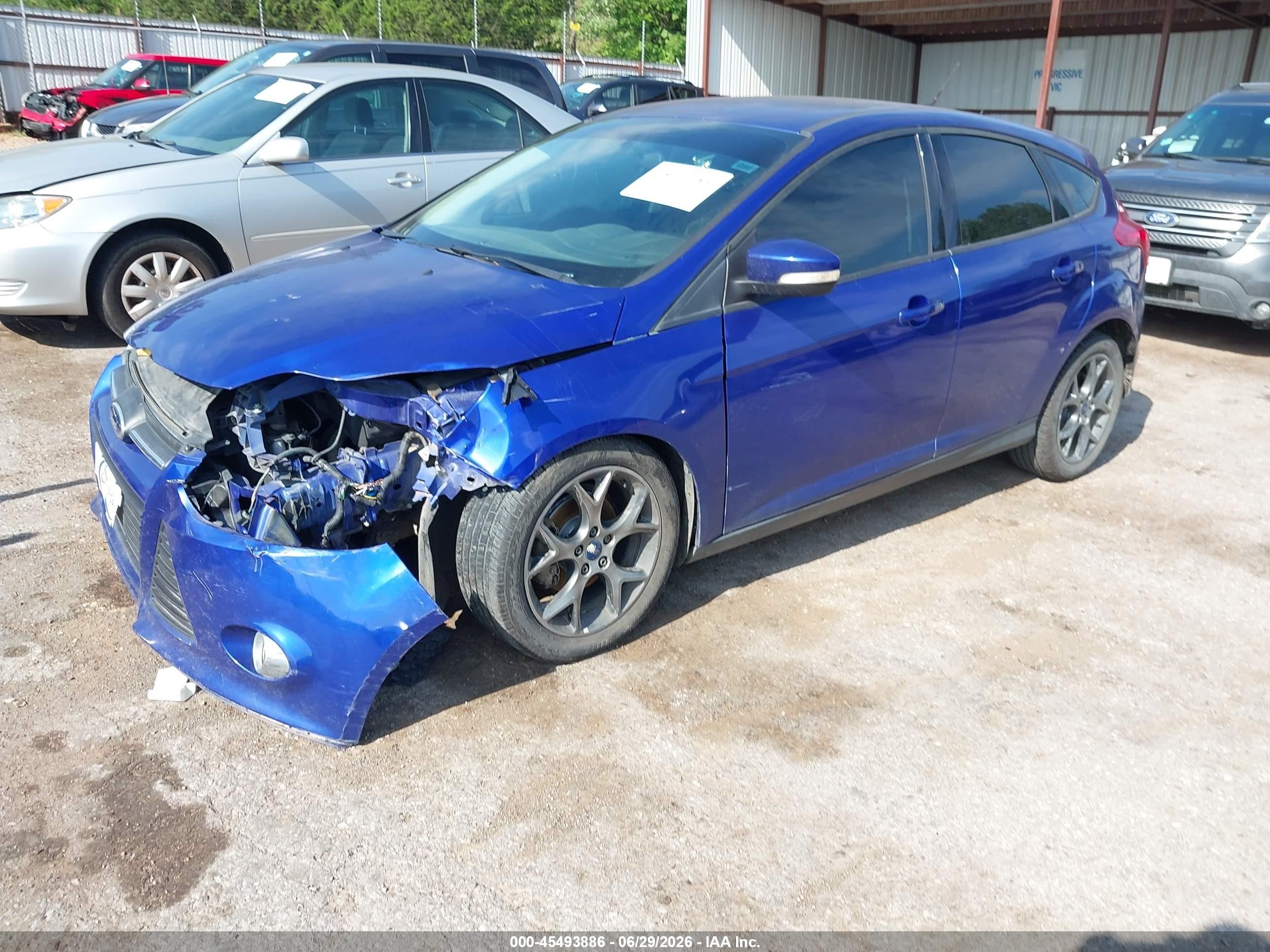 2014 Ford Focus Se Blue vin: 1FADP3K26EL327222