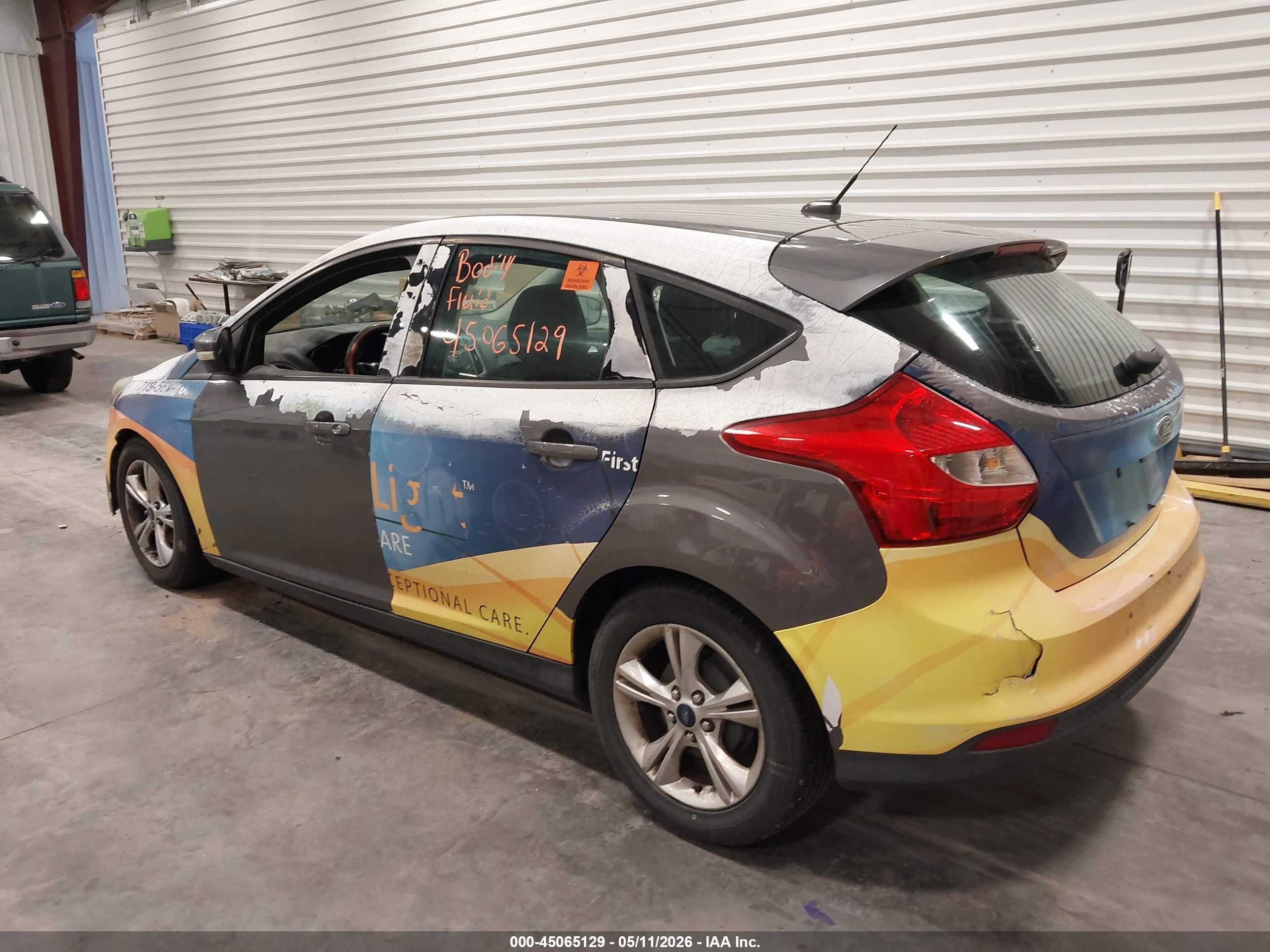 2014 Ford Focus Se Gray vin: 1FADP3K26EL341055