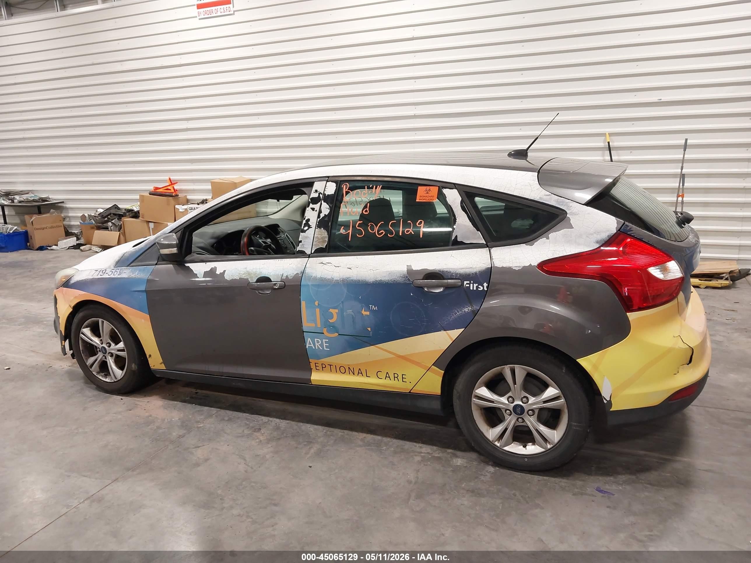 2014 Ford Focus Se Gray vin: 1FADP3K26EL341055