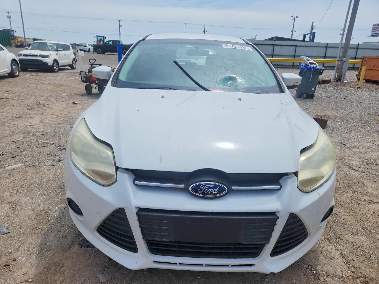 2014 Ford Focus Se White vin: 1FADP3K26EL429877
