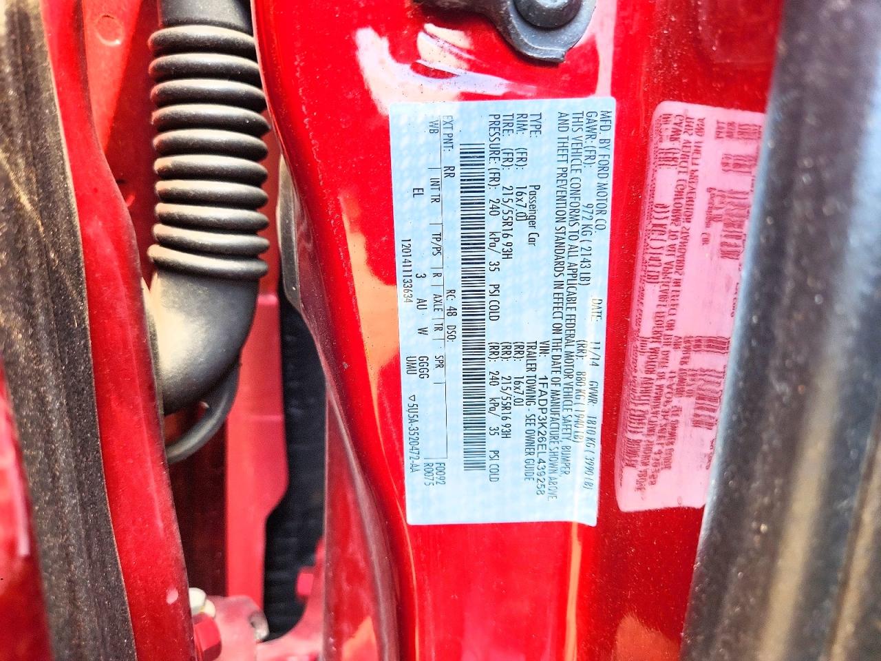 2014 Ford Focus Se Red vin: 1FADP3K26EL439258