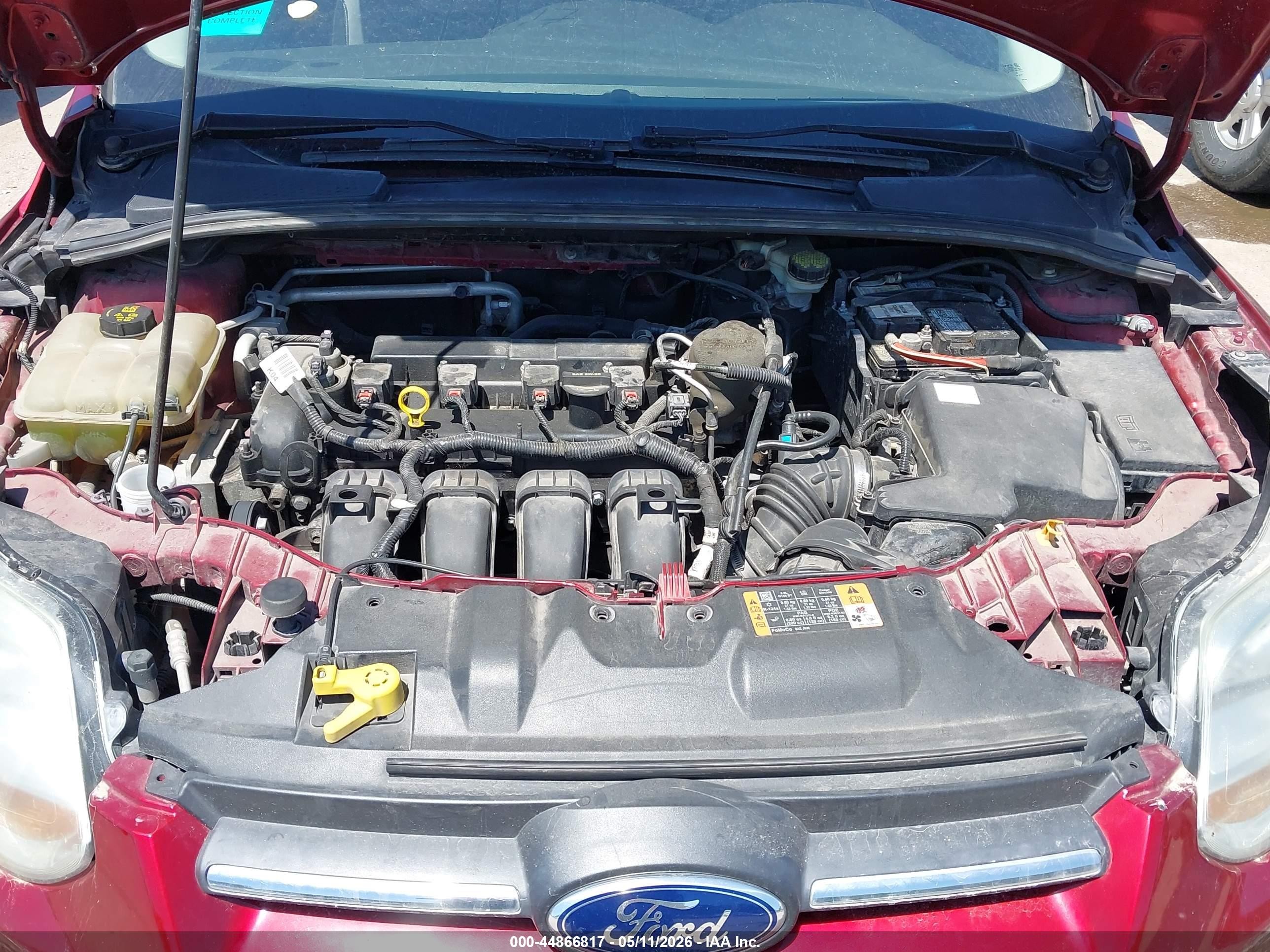 2014 Ford Focus Se Бордовый vin: 1FADP3K26EL453953