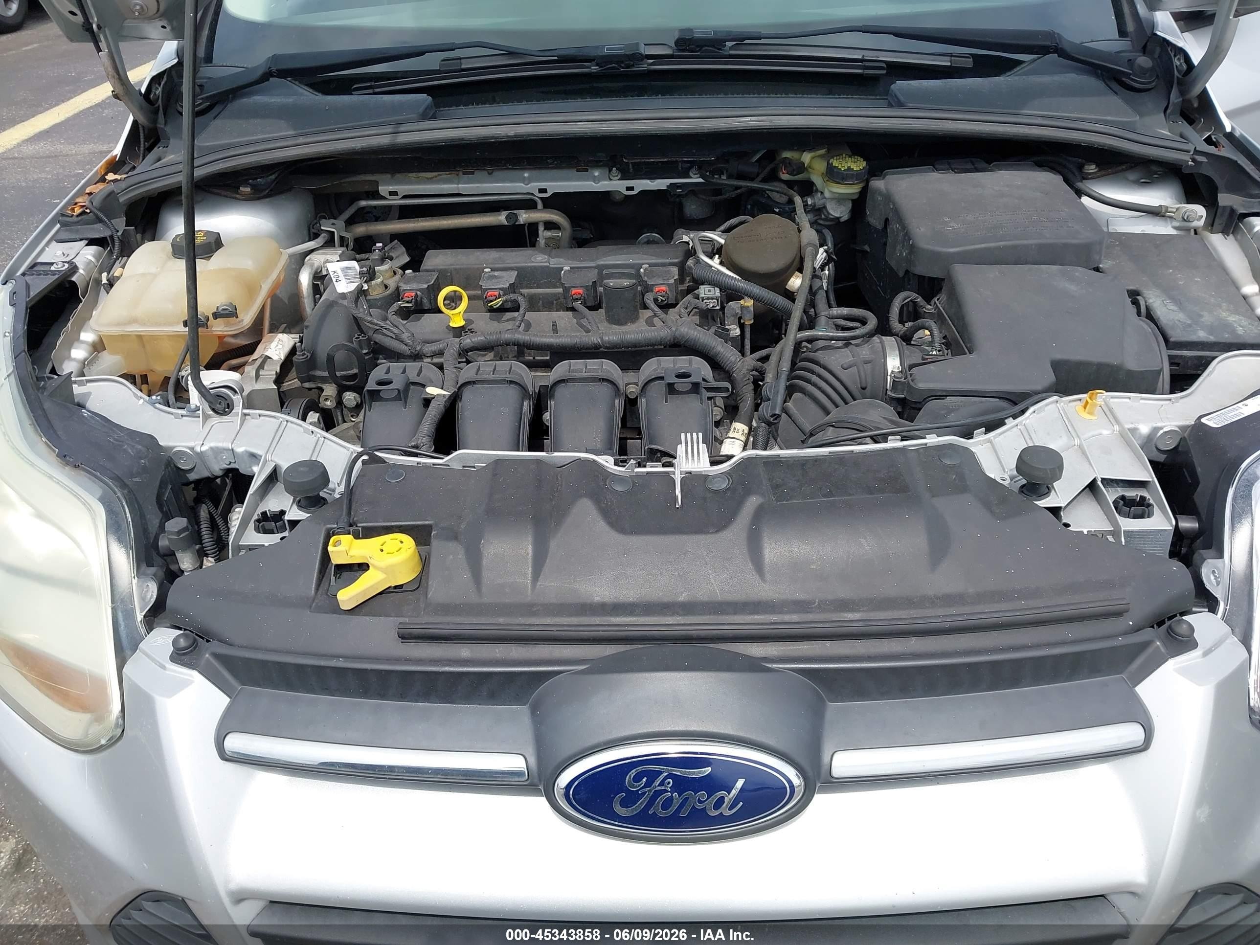 2014 Ford Focus Se Silver vin: 1FADP3K26EL455301