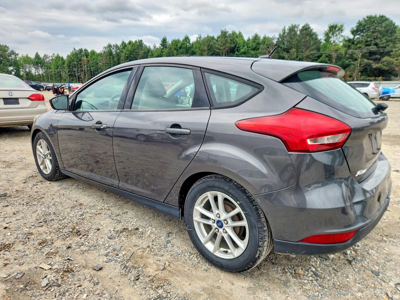 2015 Ford Focus Se Gray vin: 1FADP3K26FL200164