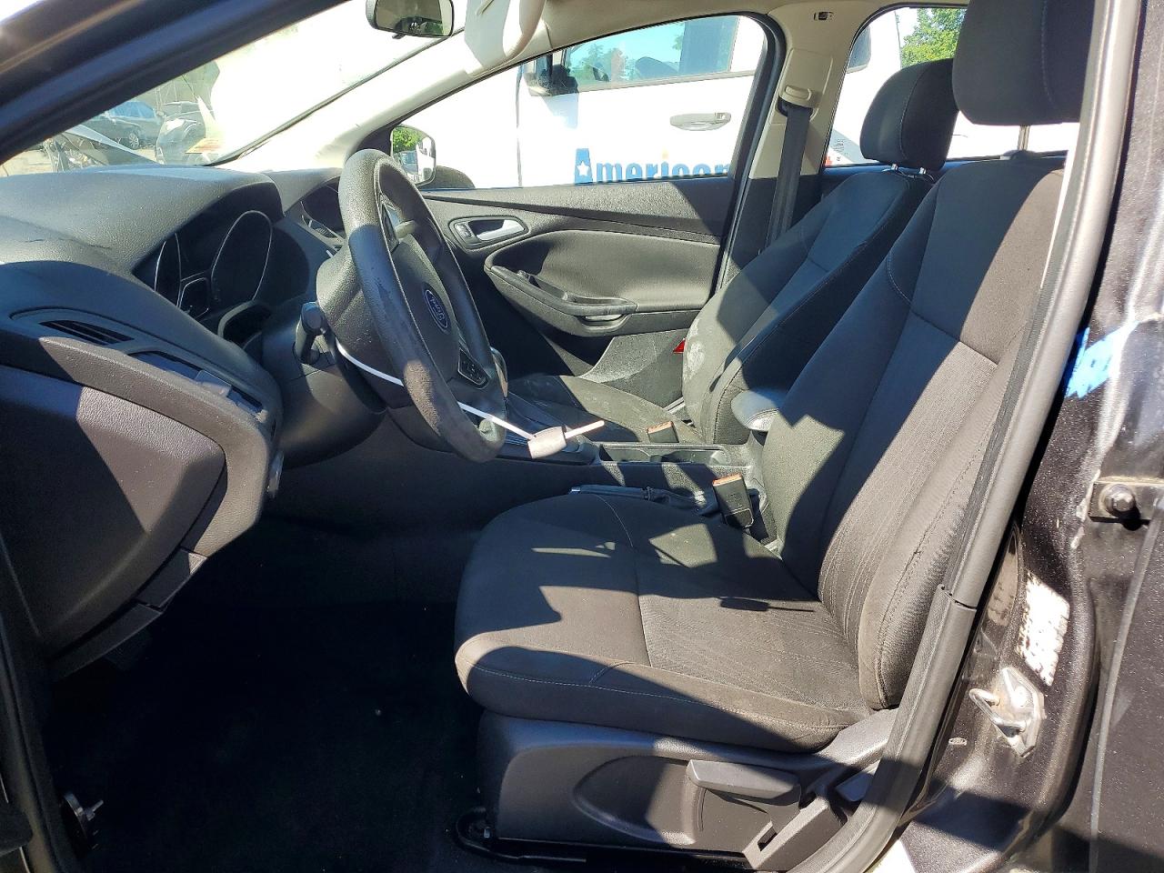 2015 Ford Focus Se Gray vin: 1FADP3K26FL222777