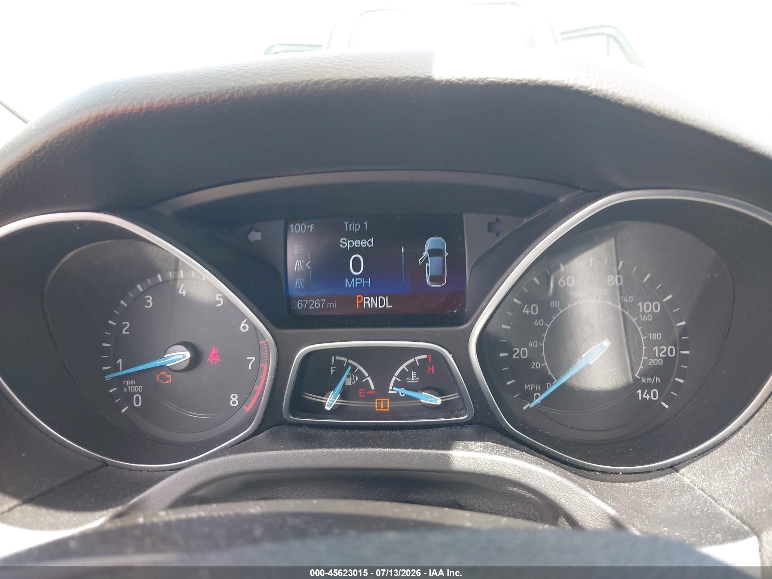 2015 Ford Focus Se White vin: 1FADP3K26FL233228