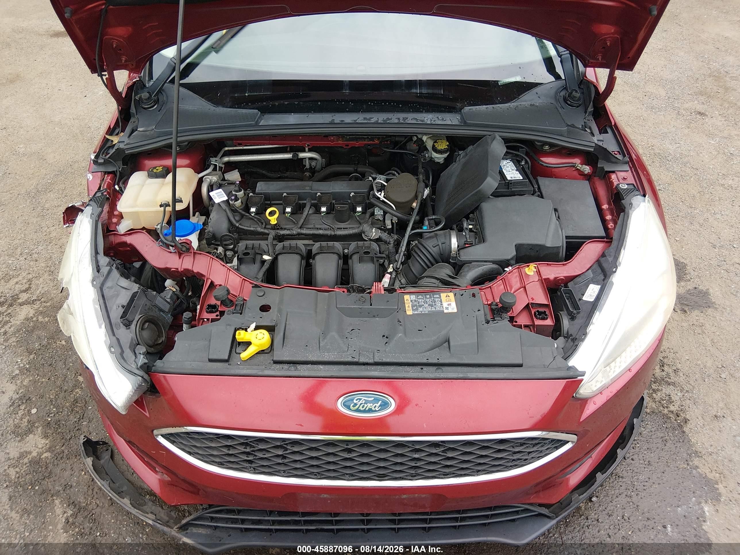 2015 Ford Focus Se Red vin: 1FADP3K26FL237554