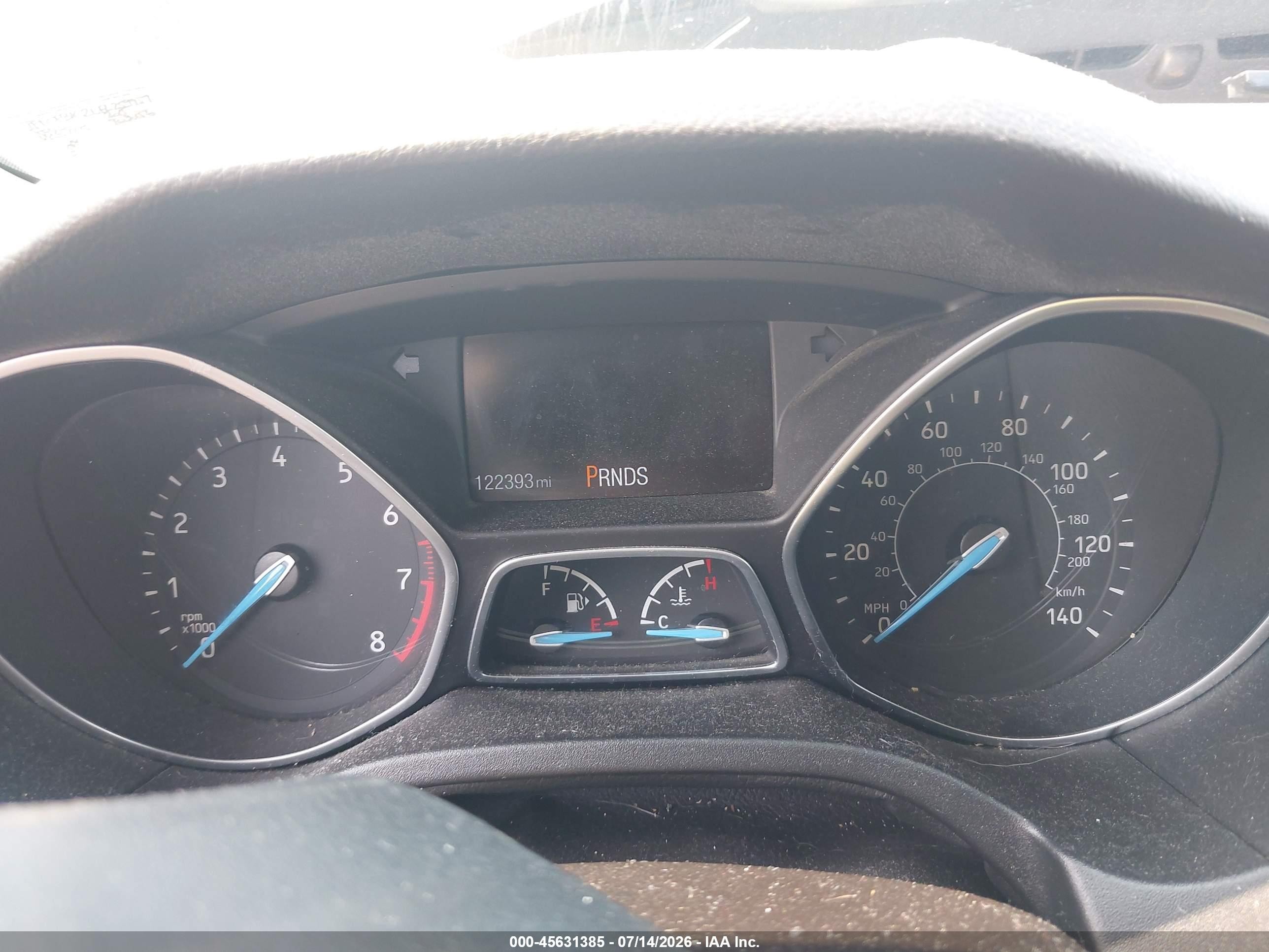 2015 Ford Focus Se Gold vin: 1FADP3K26FL259957