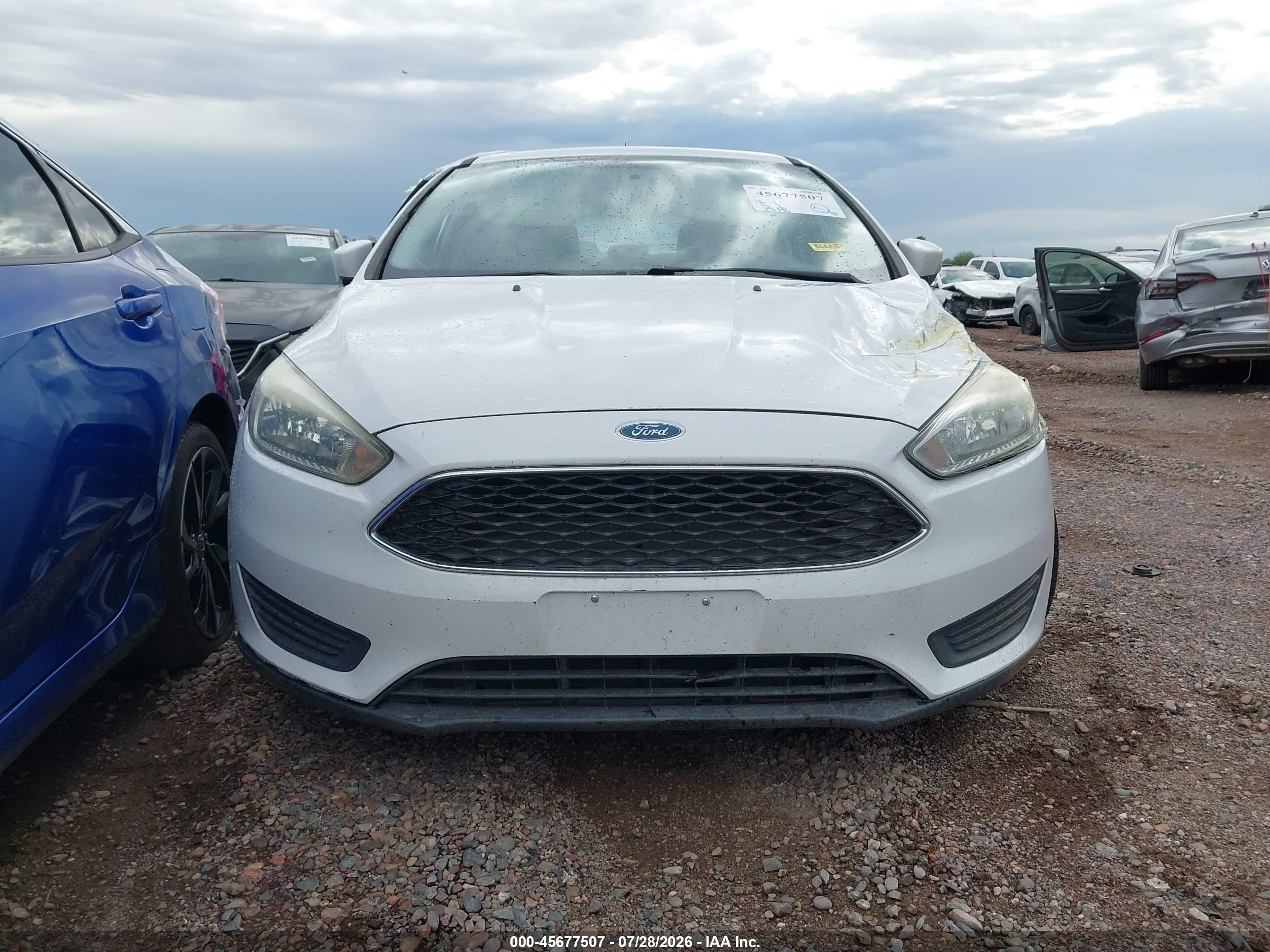 2015 Ford Focus Se White vin: 1FADP3K26FL316111