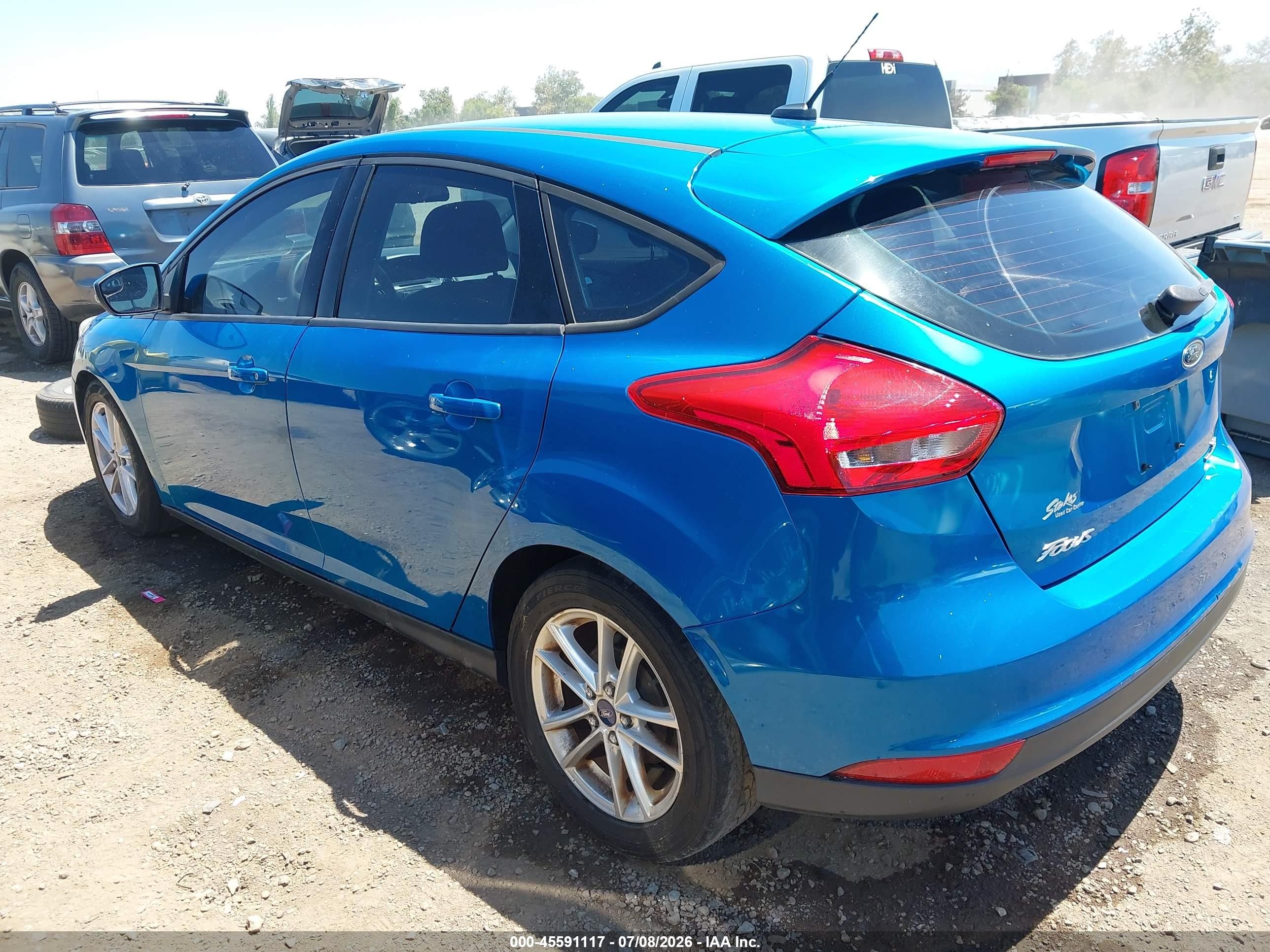 2015 Ford Focus Se Blue vin: 1FADP3K26FL325343