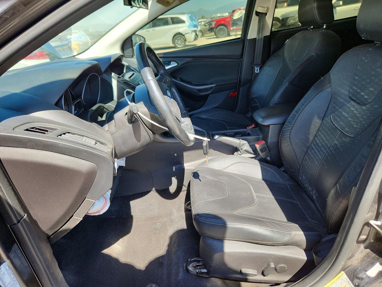 2015 Ford Focus Se Gray vin: 1FADP3K26FL327352