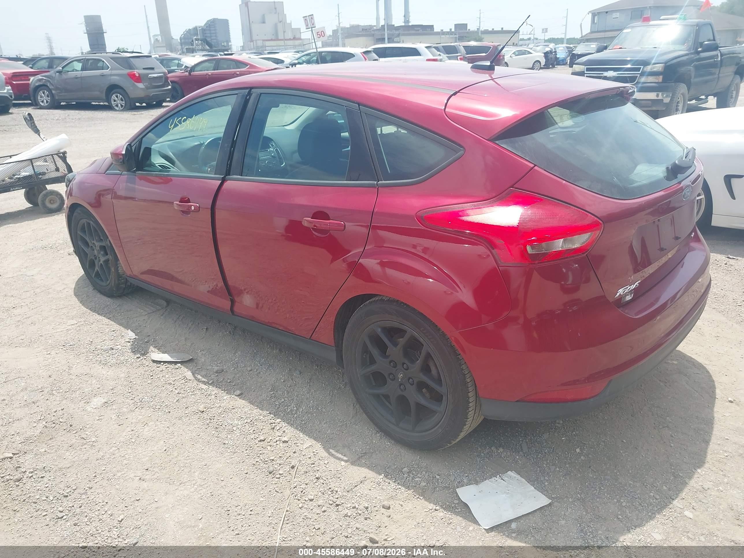 2015 Ford Focus Se Red vin: 1FADP3K26FL344247