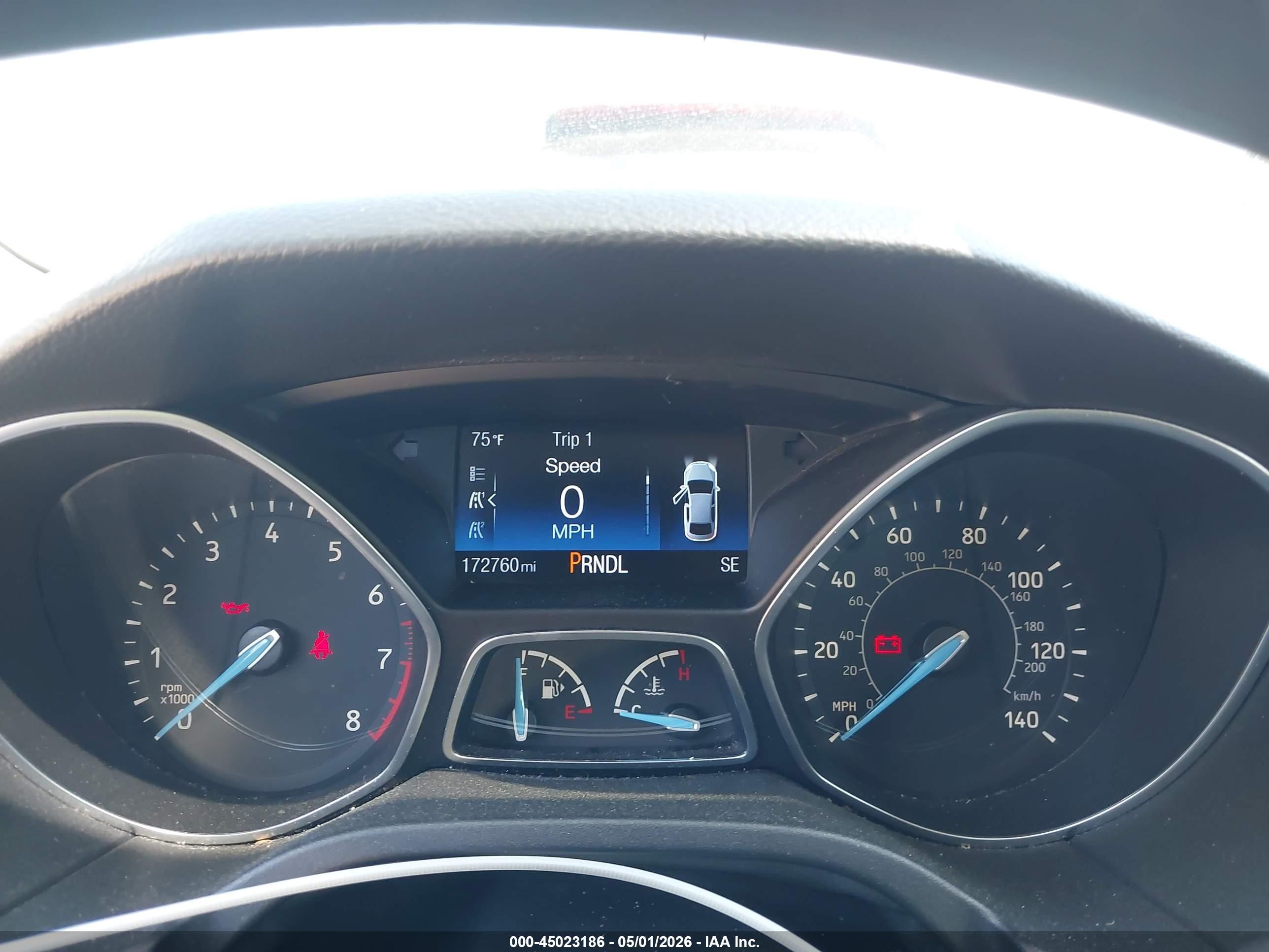 2015 Ford Focus Se Silver vin: 1FADP3K26FL350694