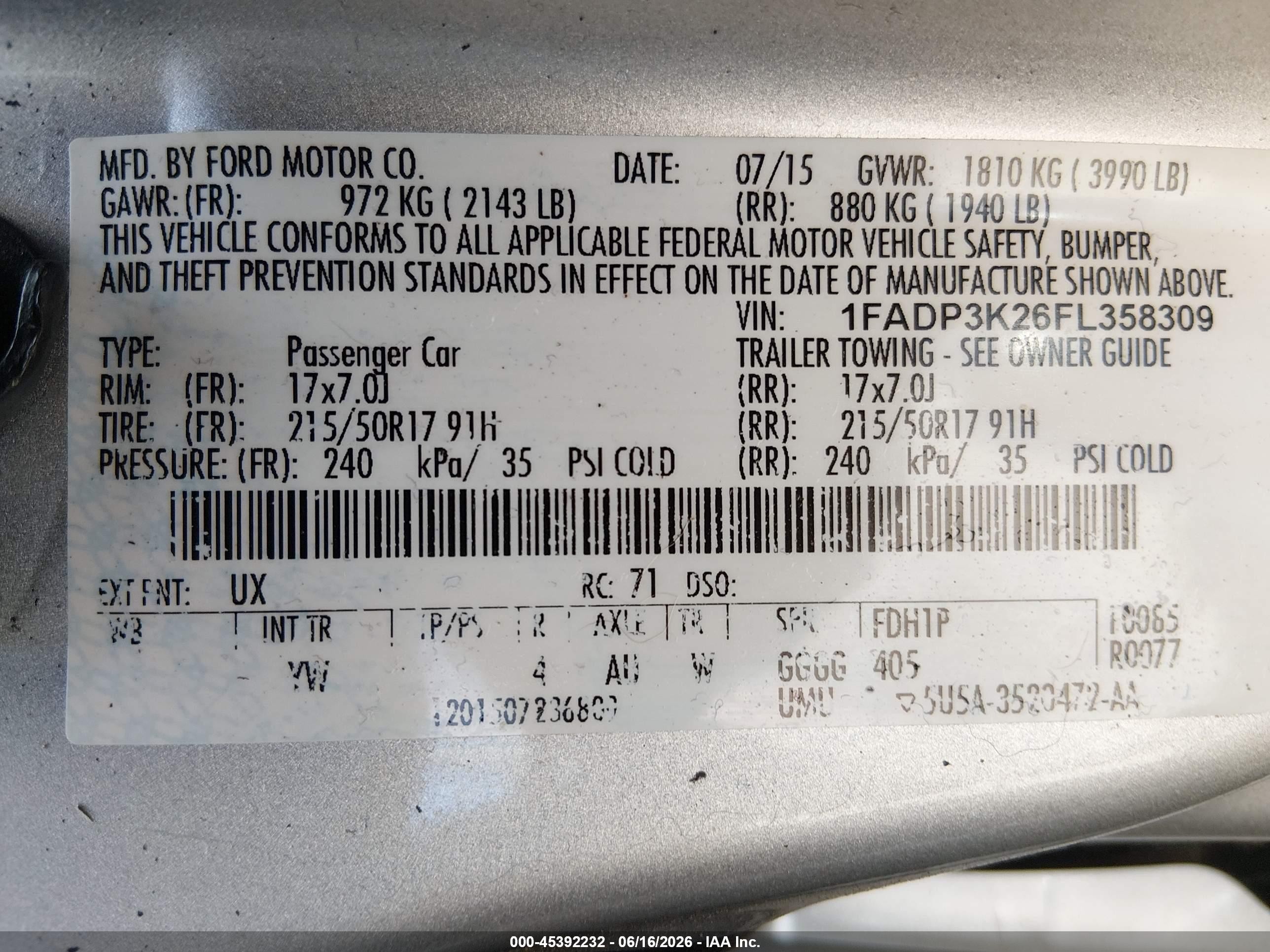 2015 Ford Focus Se Серебряный vin: 1FADP3K26FL358309