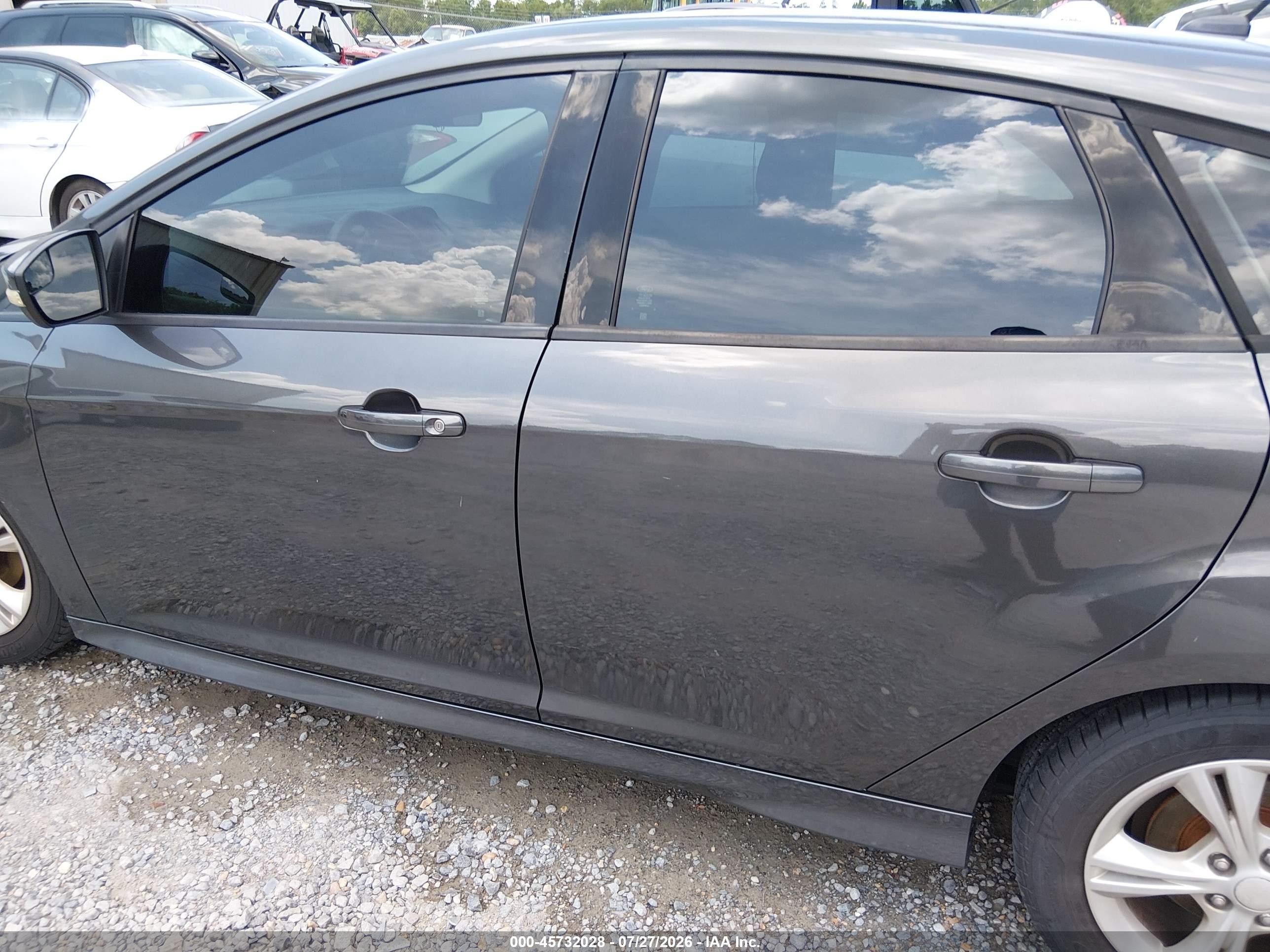 2015 Ford Focus Se Серый vin: 1FADP3K26FL360786