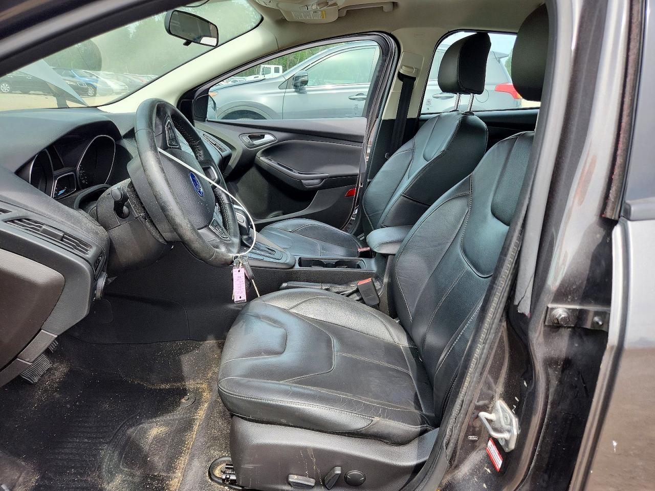 2015 Ford Focus Se Gray vin: 1FADP3K26FL386885