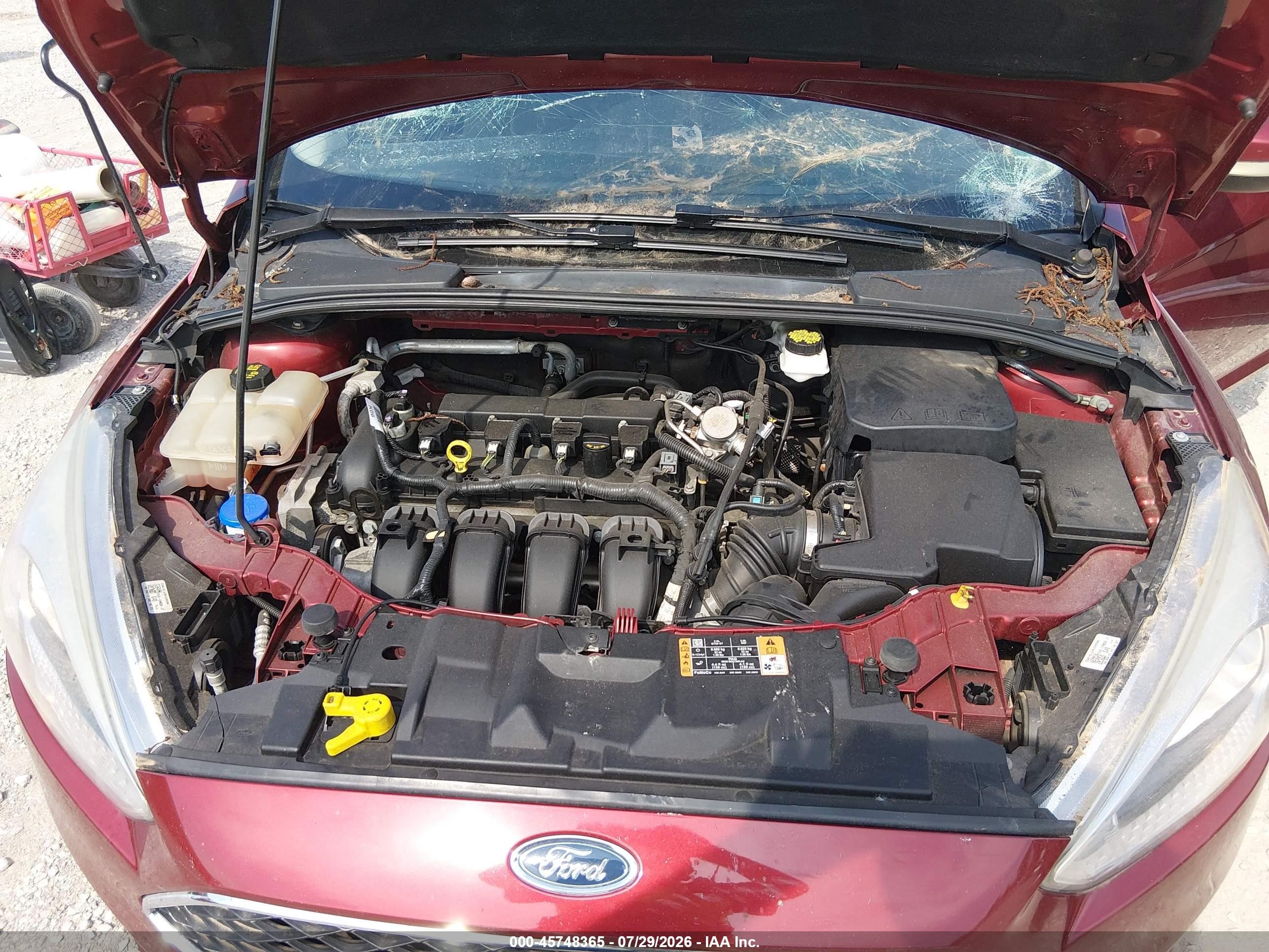 2017 Ford Focus Se Red vin: 1FADP3K26HL347801